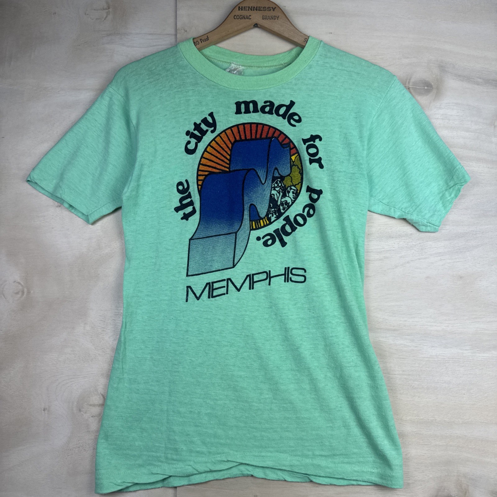 Vintage 1970s Memphis Tennessee Travel Souvenir Single Stitch T Shirt 16 x 25