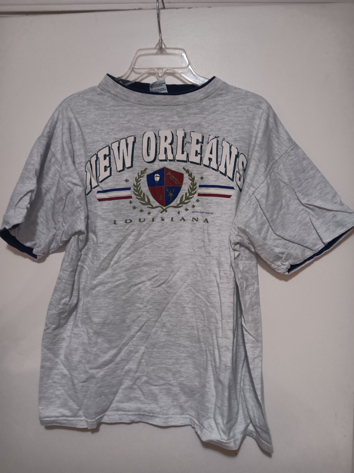 Vintage 90s MIAMIT’S New Orleans 100% Pre-Shrunk Cotton Size L Travel *READ