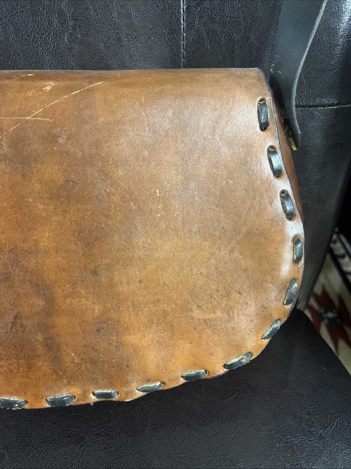 PURSE Boho Vintage Hand Tooled Womans Leather Saddle Shoulder Bag 1970’s