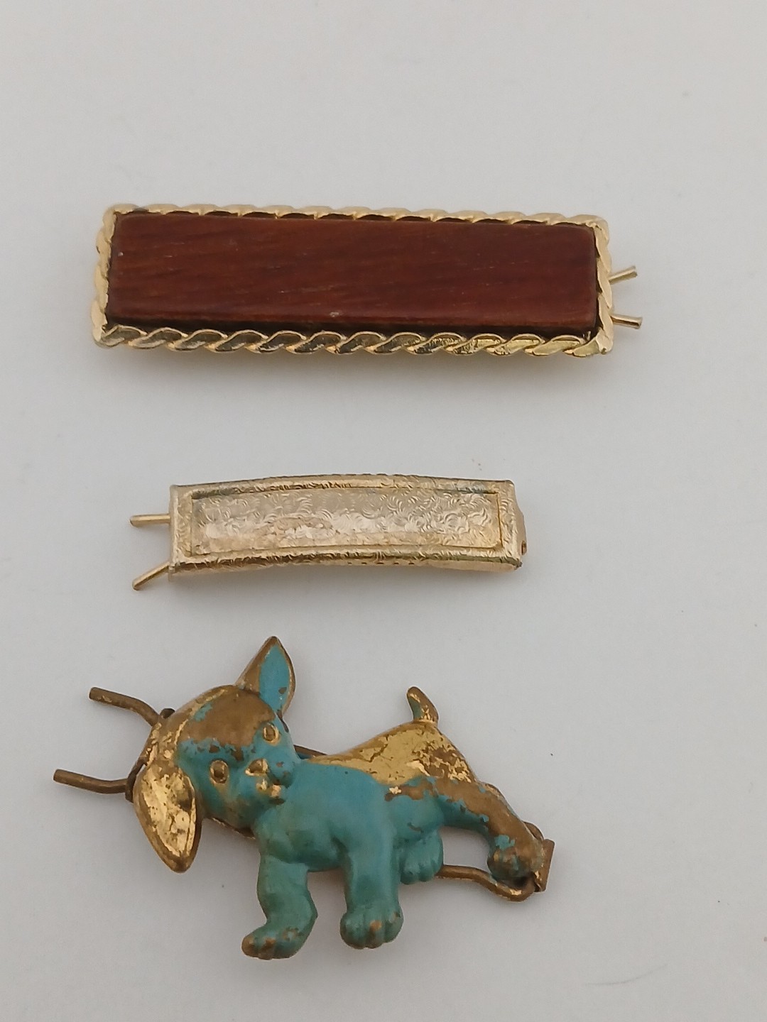 VINTAGE lot of 3 assorted shapes and materials hair pins