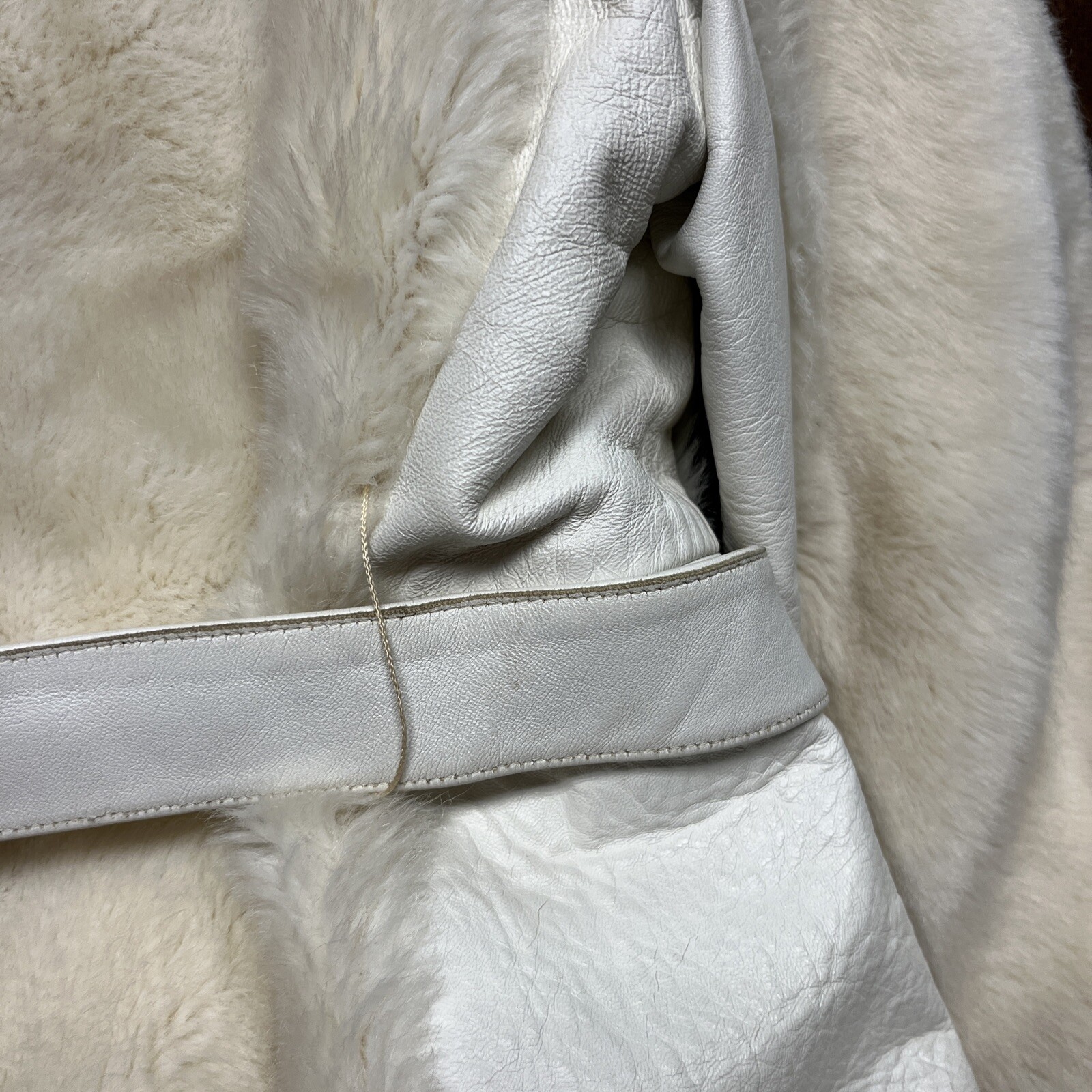 Vintage “Lilli Ann” London Leathers White Leather +Faux Fur Coat Sz M Tissavel