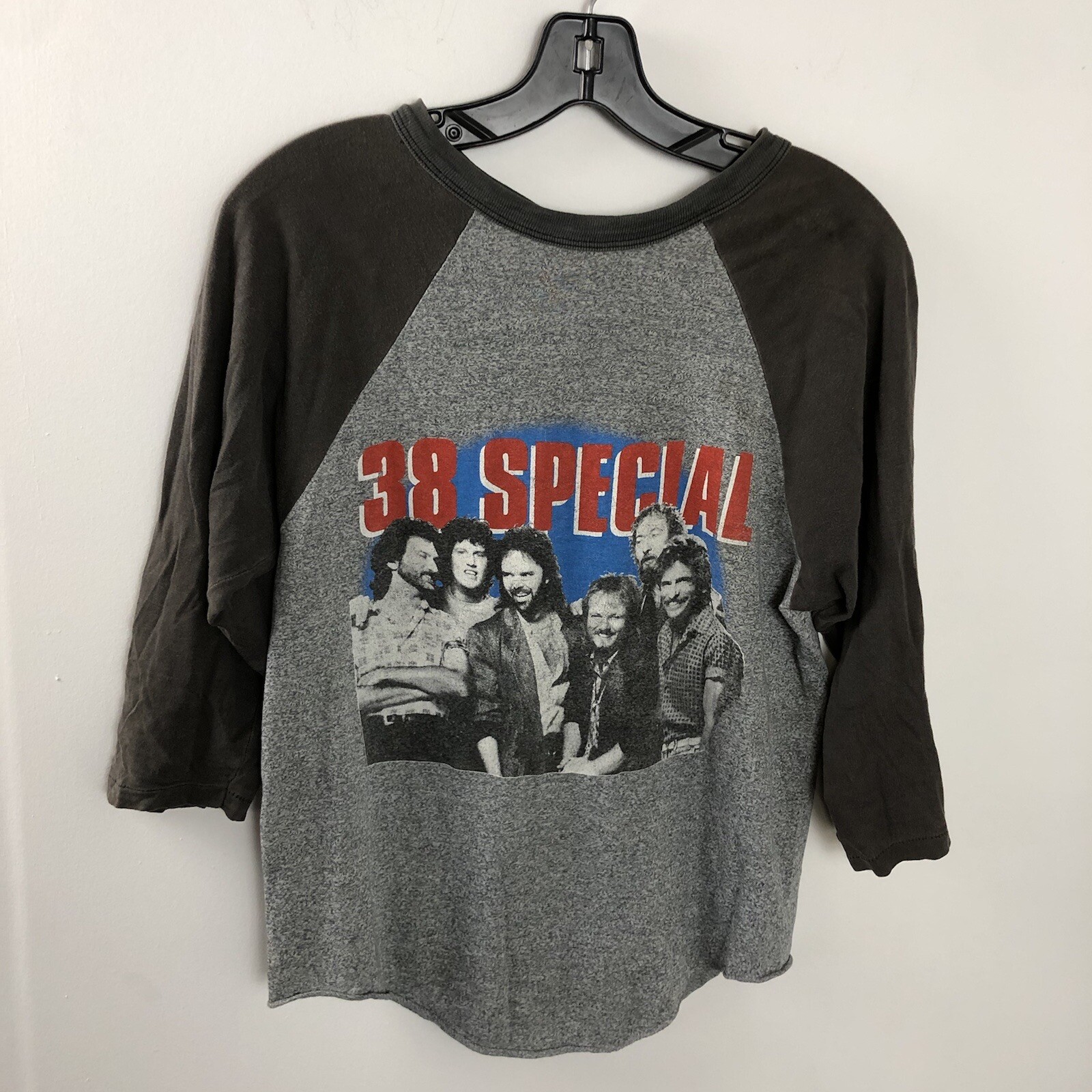 Vintage 1986 38 Special Men Large Shirt Raglan Sleeve Strength in Numbers Tour
