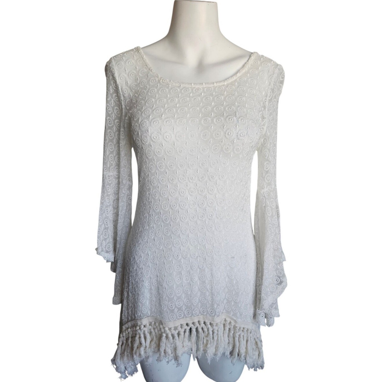Gypsy Junkies White Eyelet Bell Sleeve Tassel Hem Open Criss Cross Back Boho Sm