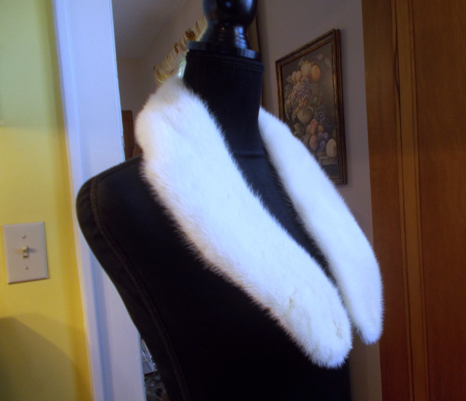 Vintage Off White Ivory Mink Fur Collar Scarf Neck Warmer 33″ Beautiful