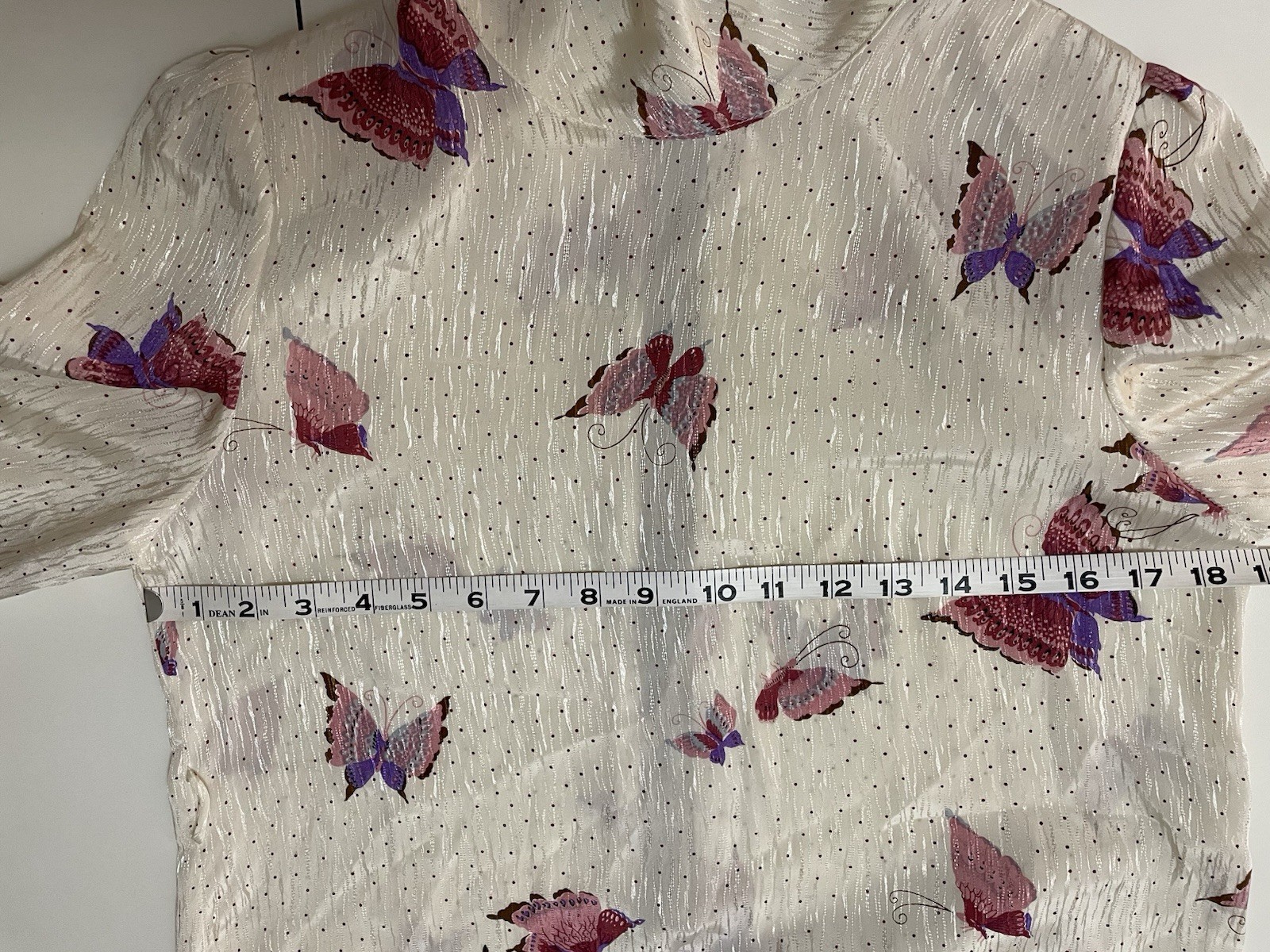Vintage 1980s Elegant Asian Floating Butterfly Puff Shoulder Sheath Dress sm/md
