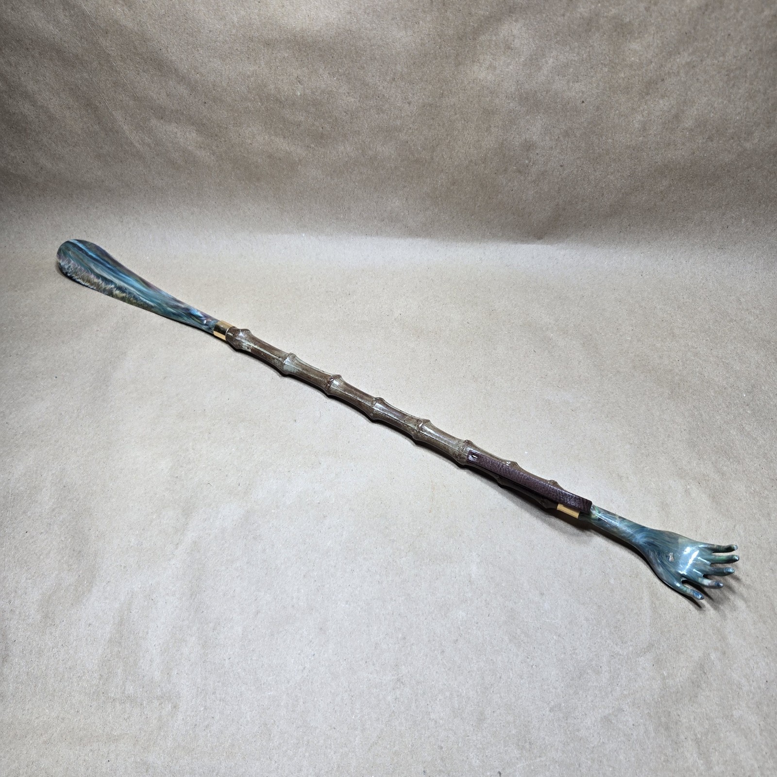 Vtg Made in Italy 21” Coated Bamboo / Jade Bakelite Shoe Horn & Back Scratcher