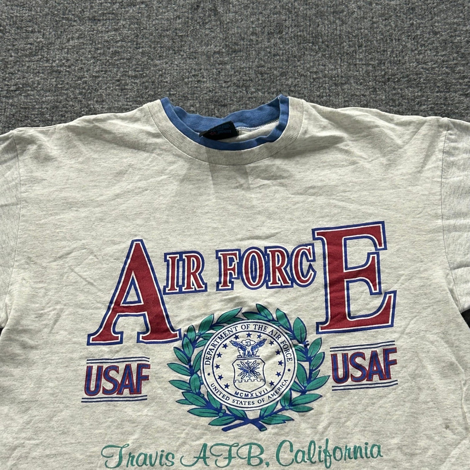 Soffe T Shirt Mens Size M Gray Air Force Travis AFB USA Graphic Ringer Stains