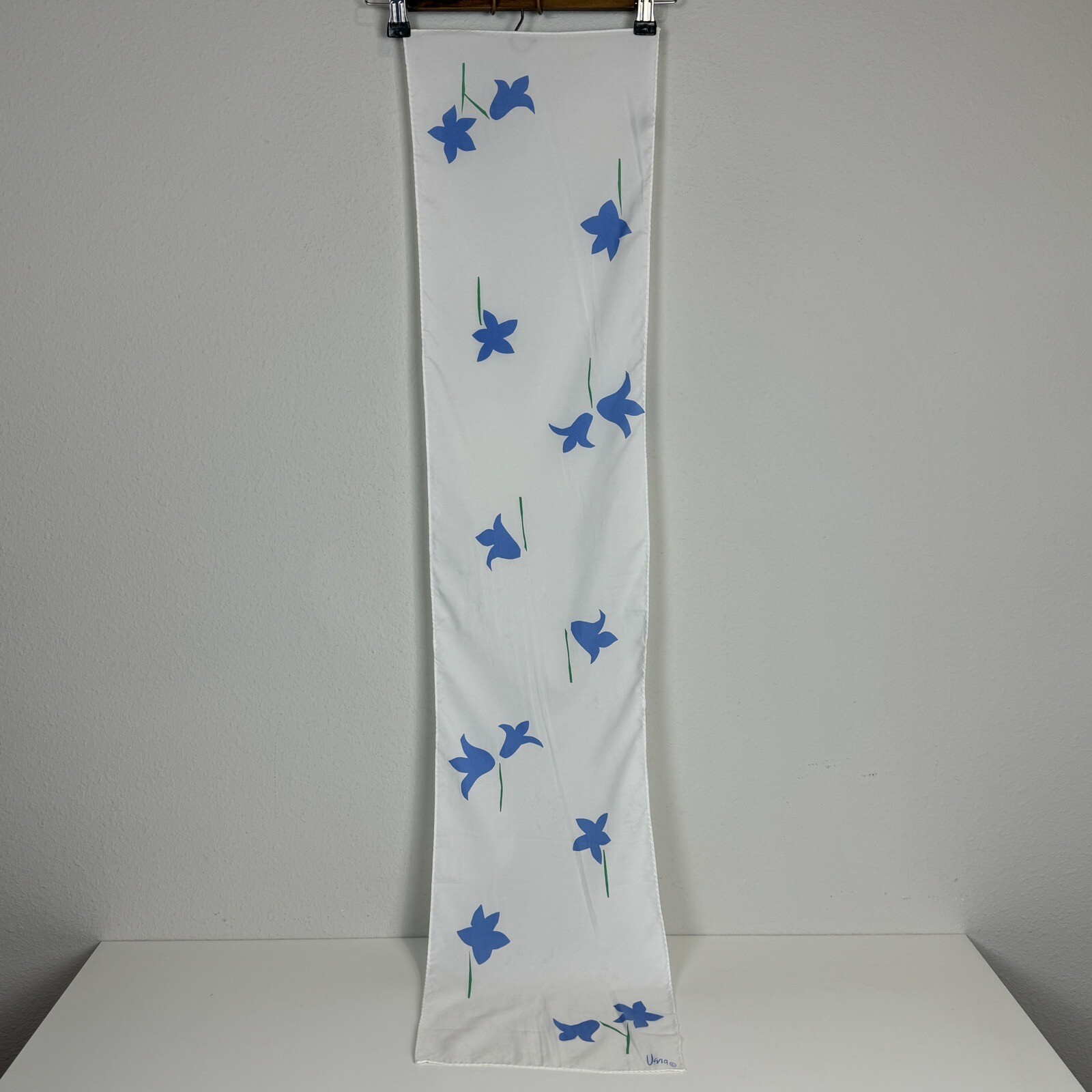 VTG Vera Neumann White Scarf Bue Flowers Polyester 1960s 10×46 in