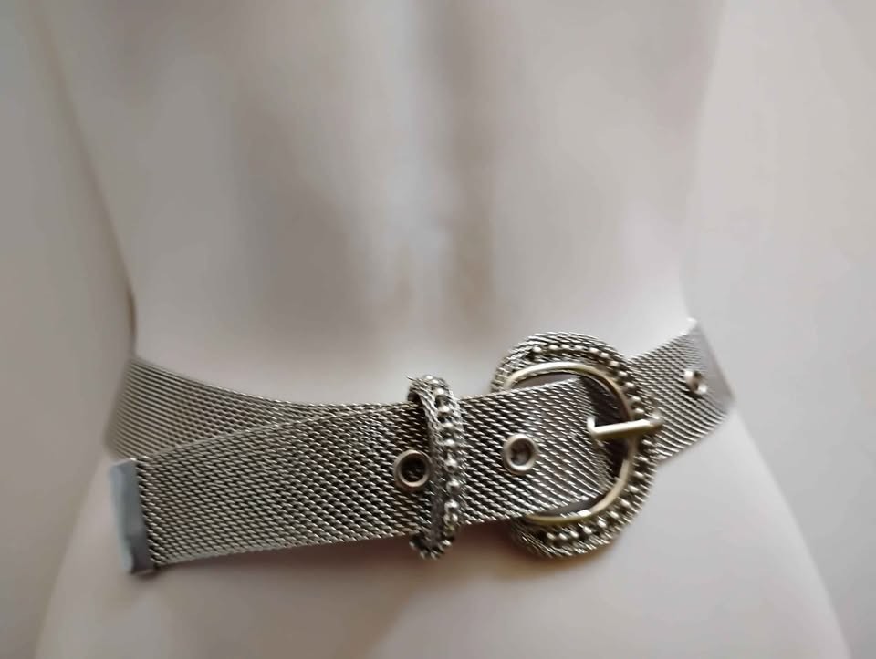 Vintage Large Metal Mesh Silver Waist Belt Adjustable Round Buckle Fits 31-35″