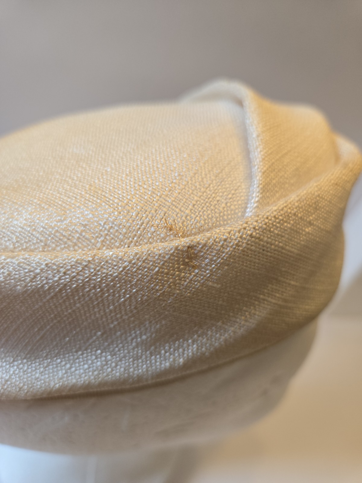 Vintage 1960s Cream Sinamay Pillbox Hat Swirl Detail Cocktail Percher Fascinator