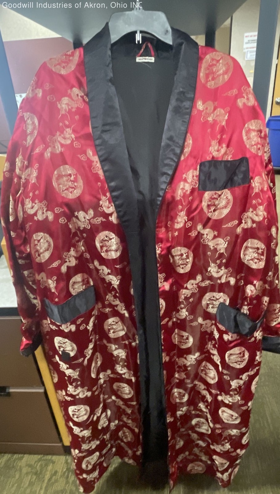Vintage 90s Men’s Red Gold Dragon Brocade Chinese Robe Kimono Housecoat Sz XL