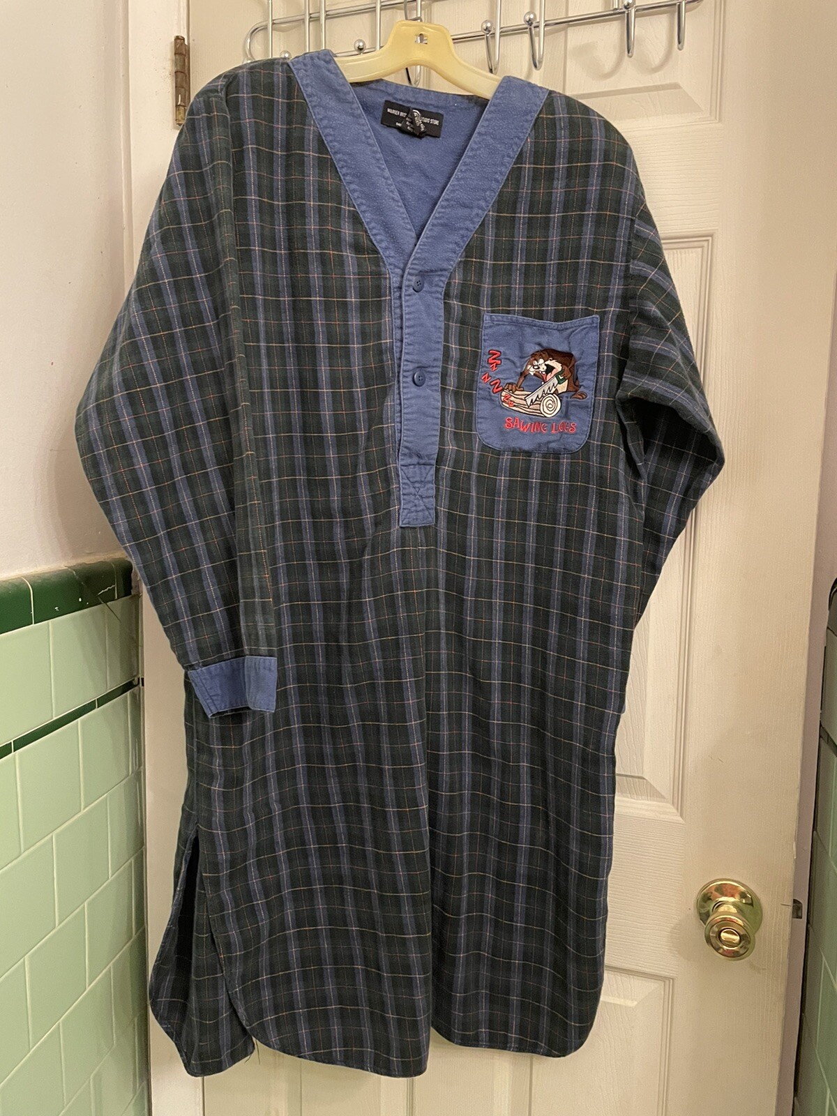 Vintage Warner Bros Taz Tasmanian Devil Flannel Nightgown Shirt Size Adult M/L