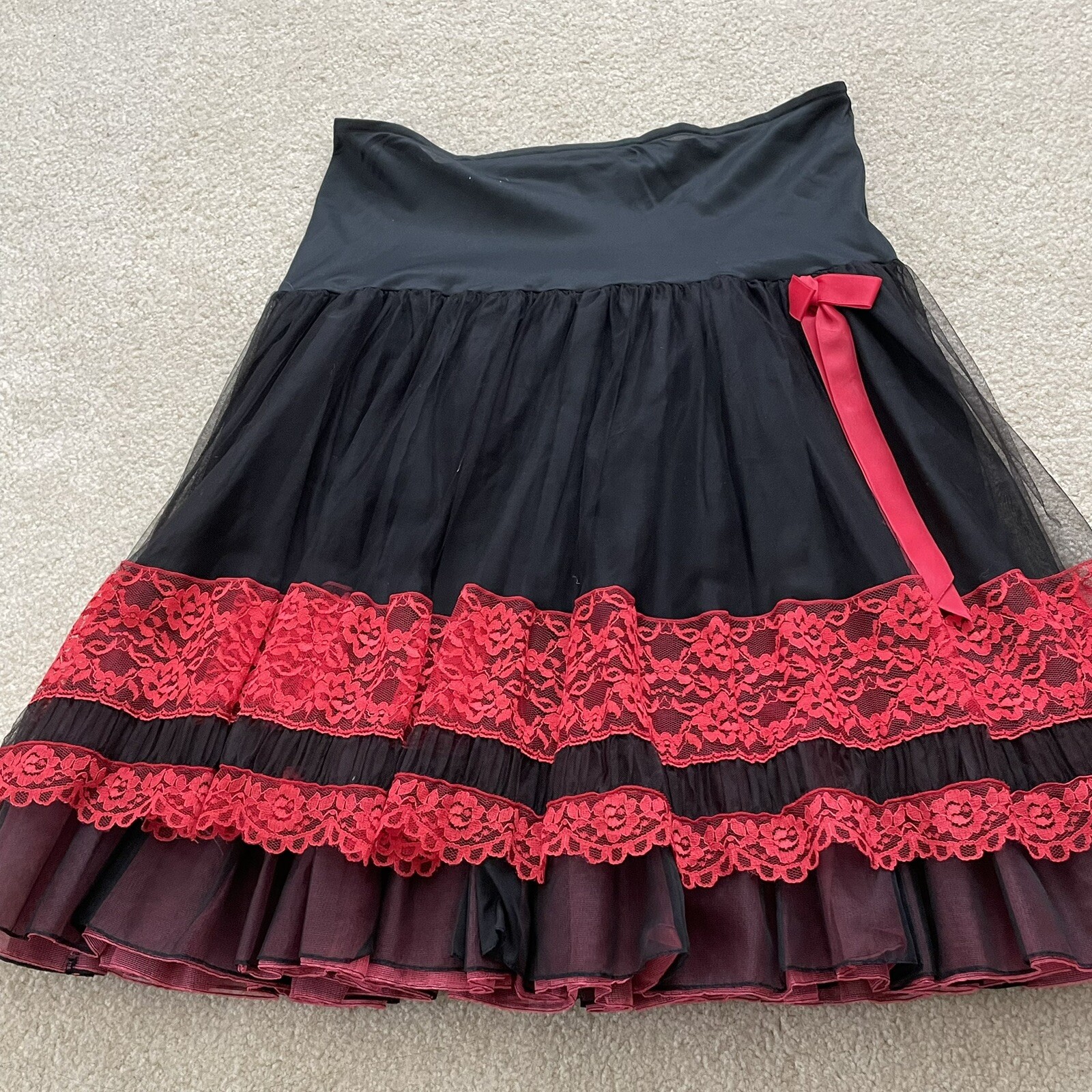 Vtg SNOWDON Black w Red HALF SLIP Petticoat Sz S Crinoline Nylon FLAW Elastic