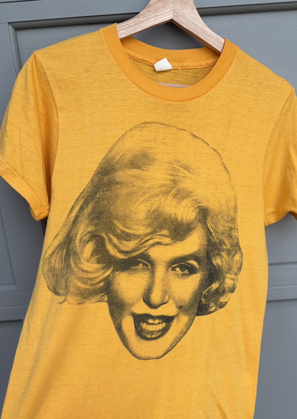 Vintage 70s Marilyn Monroe Lonely Ladies Andy Warhol Yellow Pop Art T Shirt