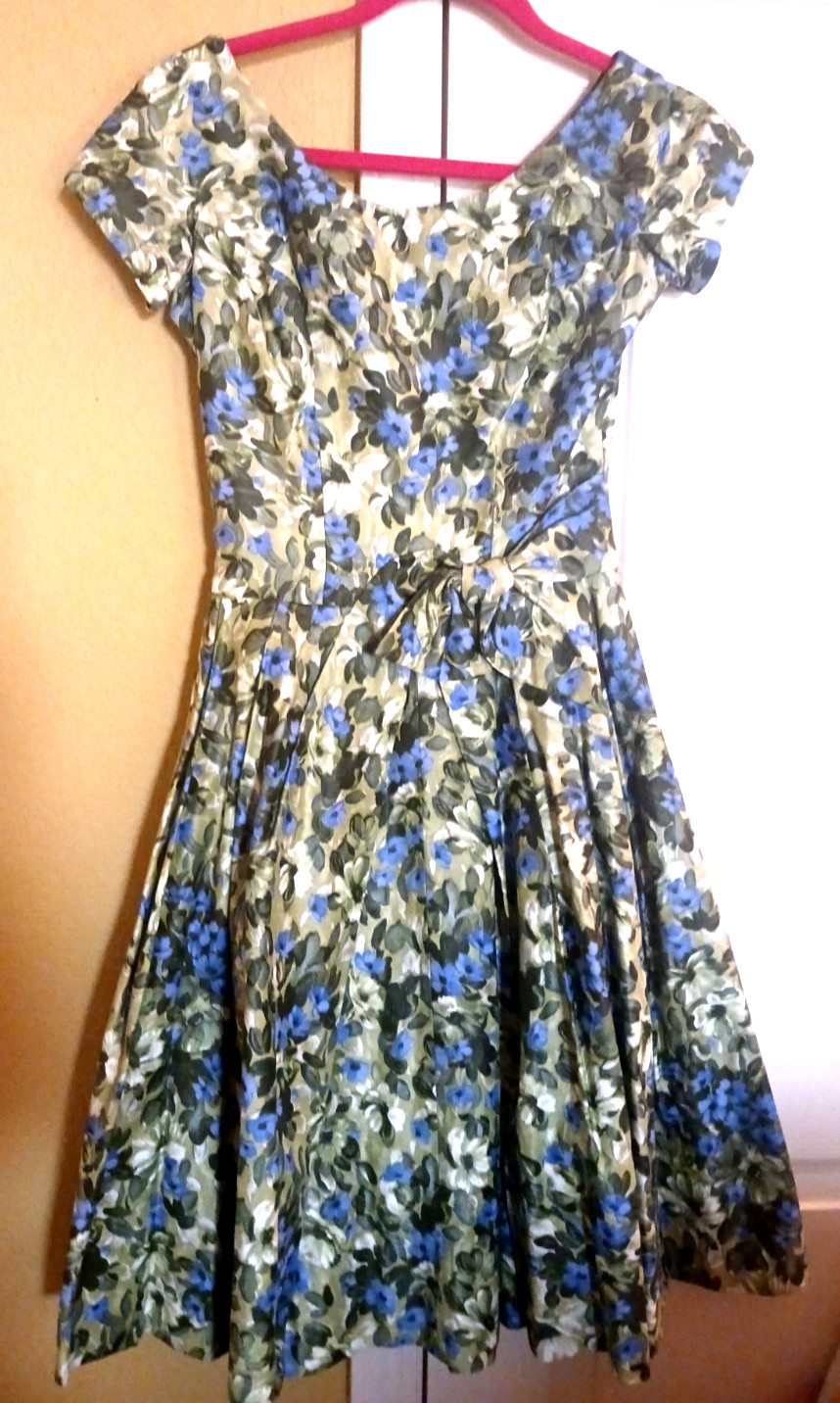 SZ 8 1950’s-60″s FIT & FLARE BLUE/GREEN/WHITE FLORAL DRESS BY GIGI YOUNG N.Y.
