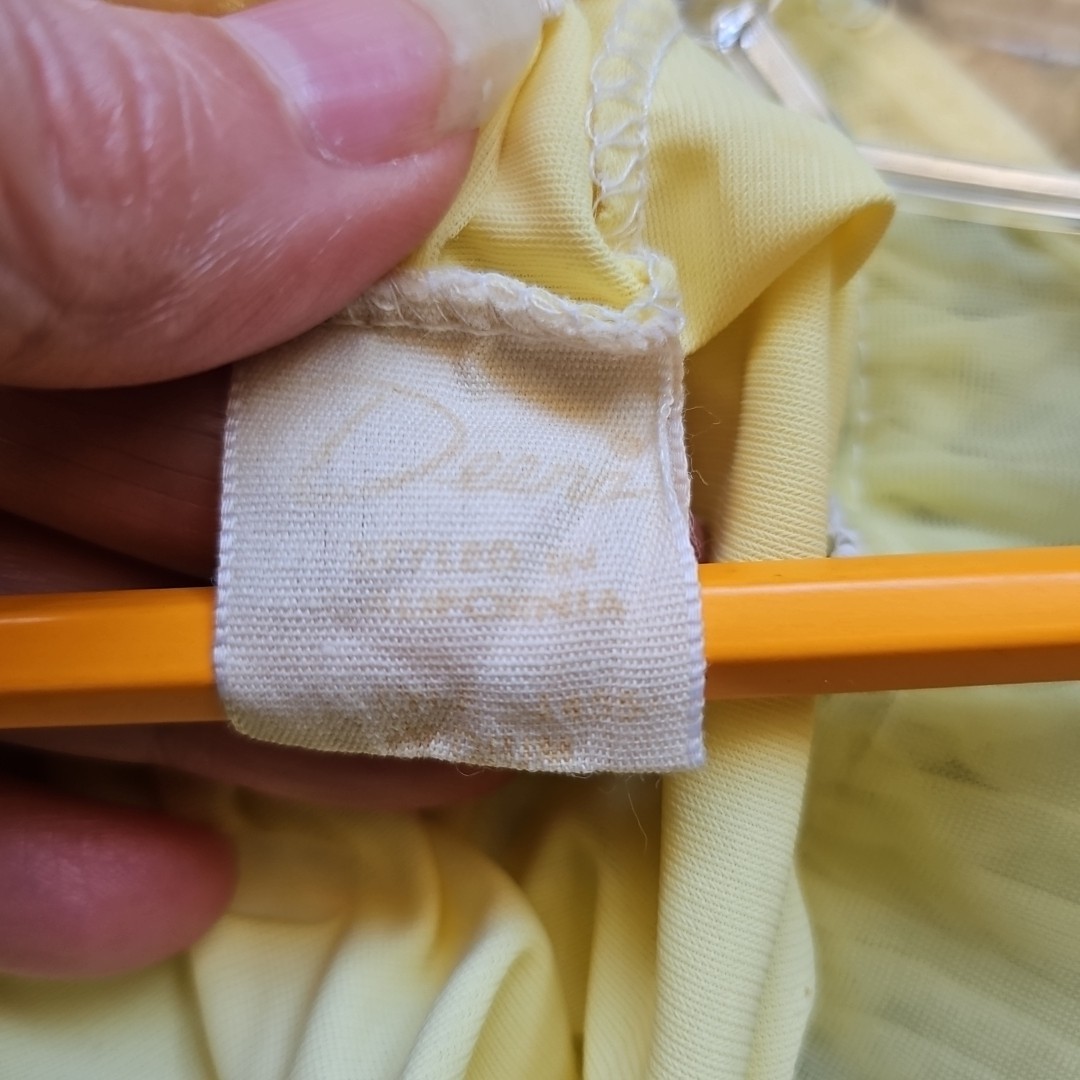 Vtg 60s Sunshine Yellow Long Nylon Nightgown Sleeveless Lace/Fluffy Pleating