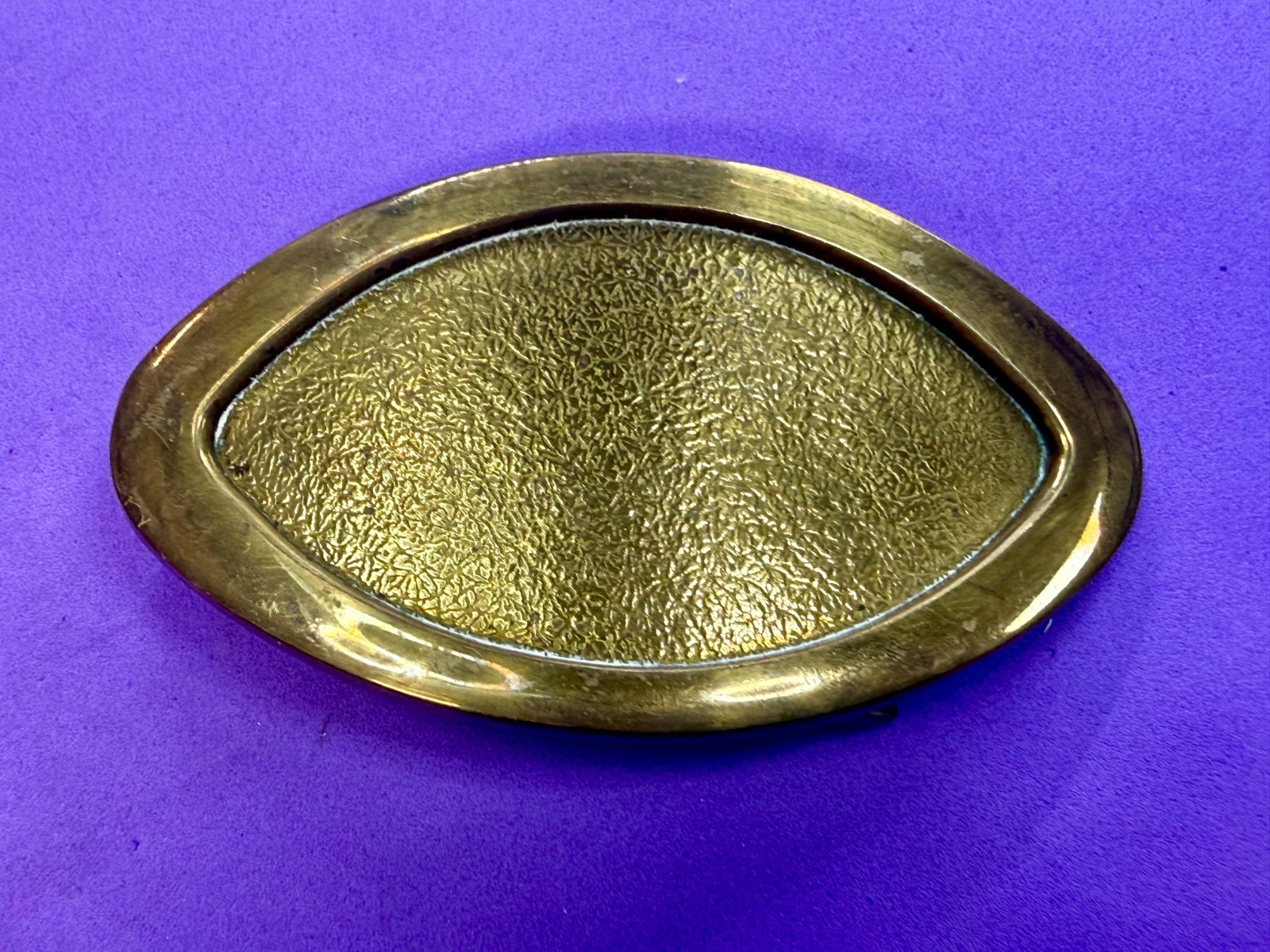 Textured Simple Empty Oval Brass Color Belt Buckle For Your Craft Or Project