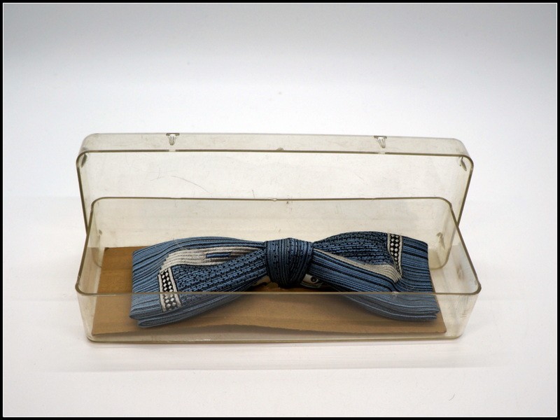 Vintage All Silk Blue Stripe Clip on Narrow Bow Tie #K192