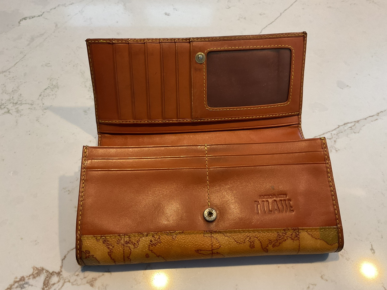 Vintage IlASSE Leather world Map Wallet