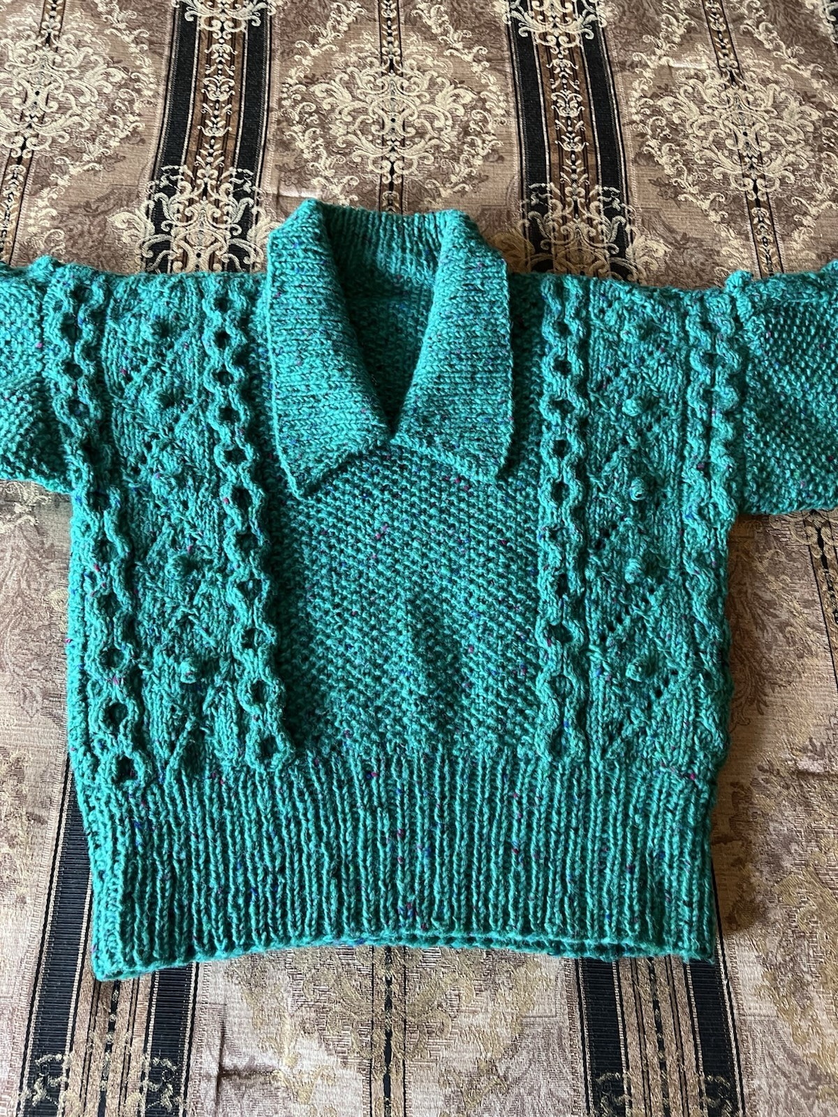 Hand knit Vintage Sweater Green Flecks Of Color Collar Thick Wool Blend M