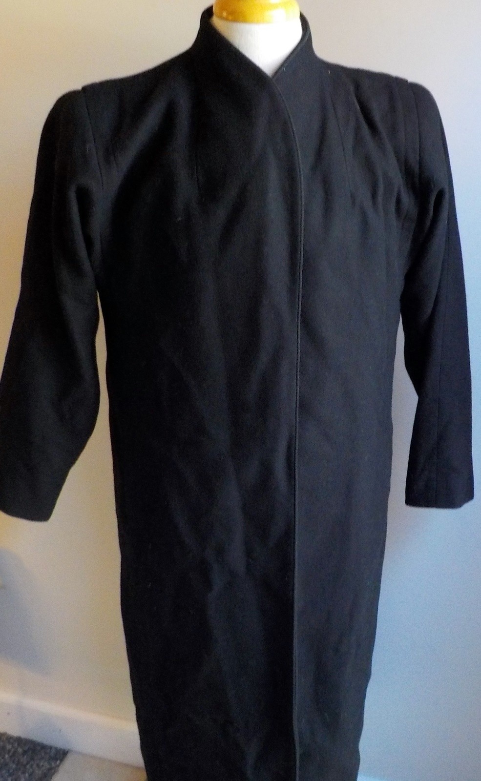 VINTAGE Fleurette of California I. Magnin Cashmere Overcoat Black Approx Size:10