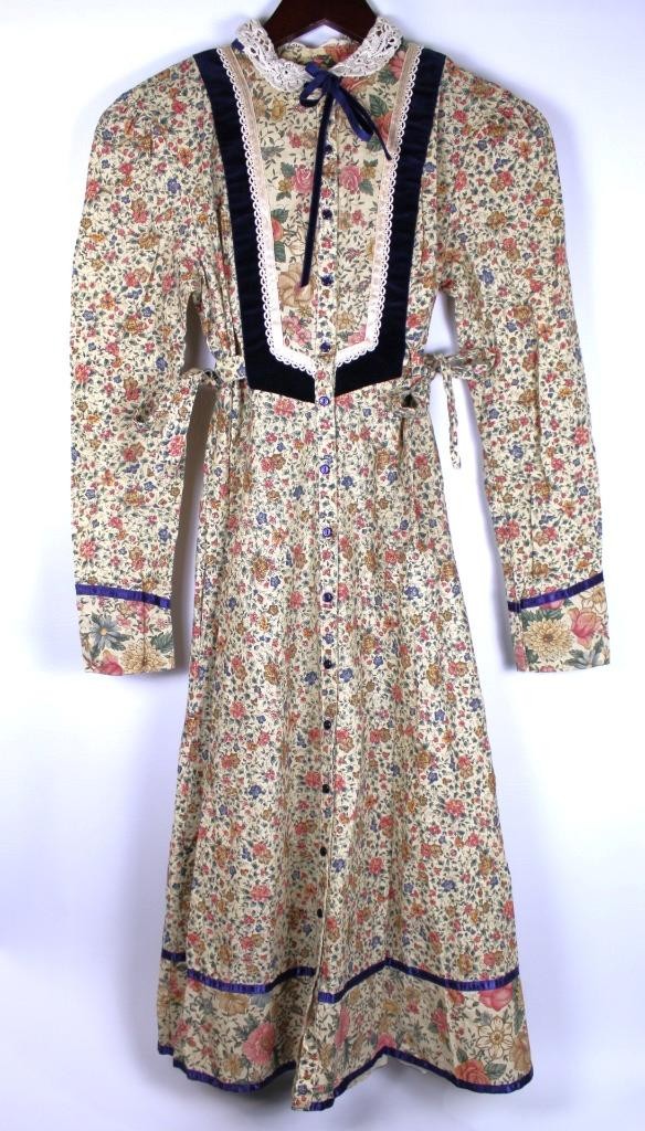 Vintage 1970s Gunne Sax by Jessica Calico Velvet Prairie Cottagecore Boho