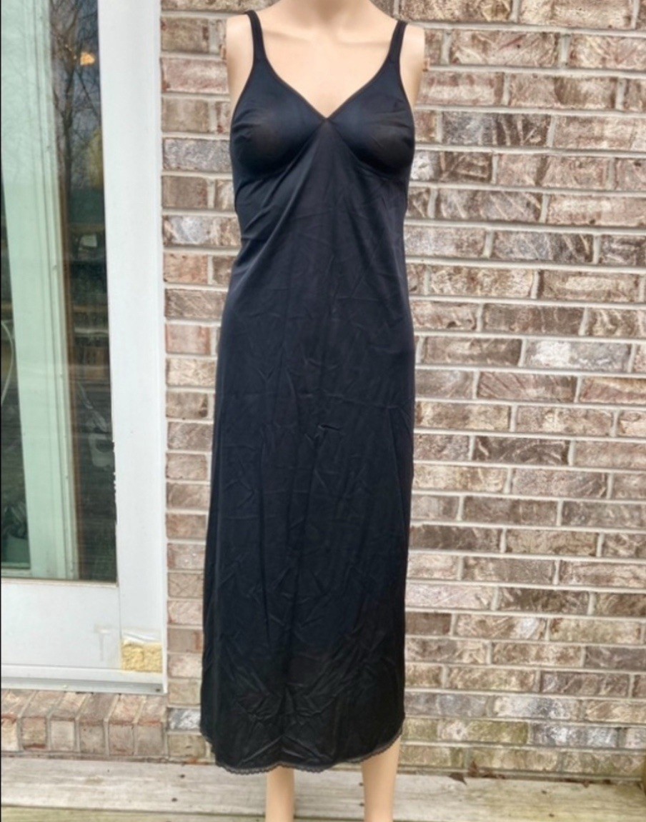 Vintage 90s Vanity Fair Black Nightgown/Slip Lounge House Night Dress