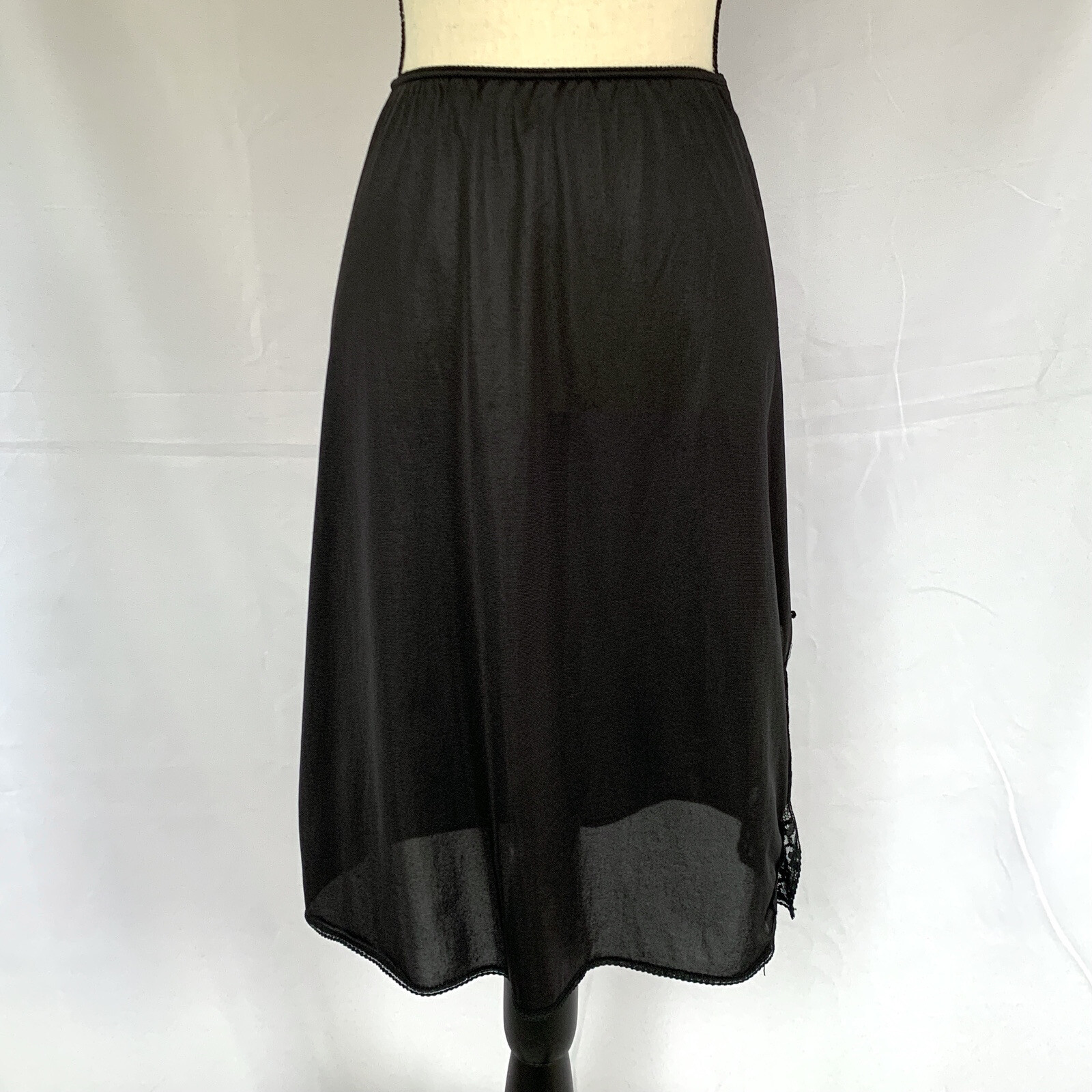 Vintage Maidenform Sweet Nothings Nylon Half Slip Size S Black 23′