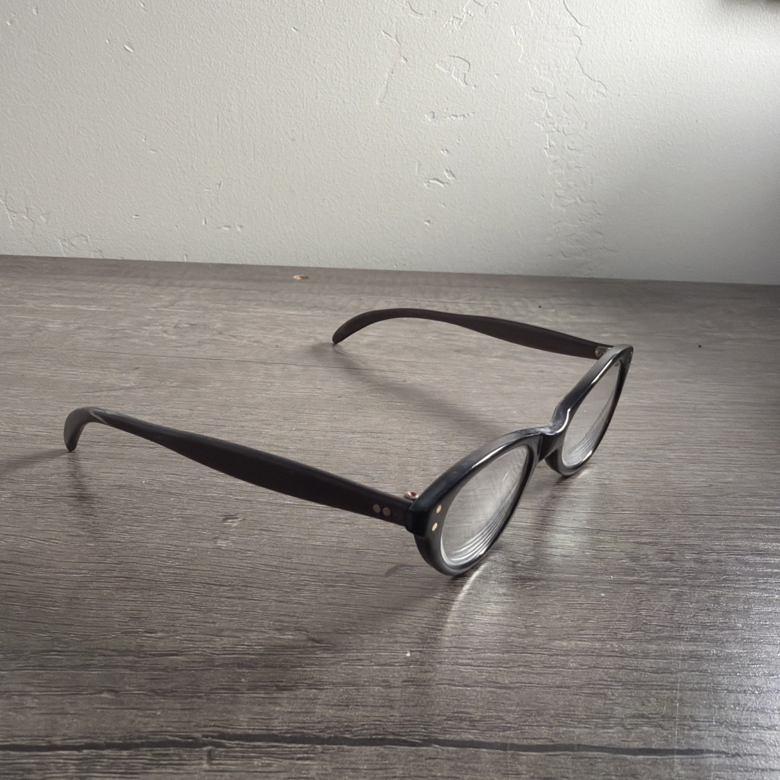 Vintage AO American Optical Eyeglasses Cat’s Cats Eye 5 1/2 Black Frame 46-20
