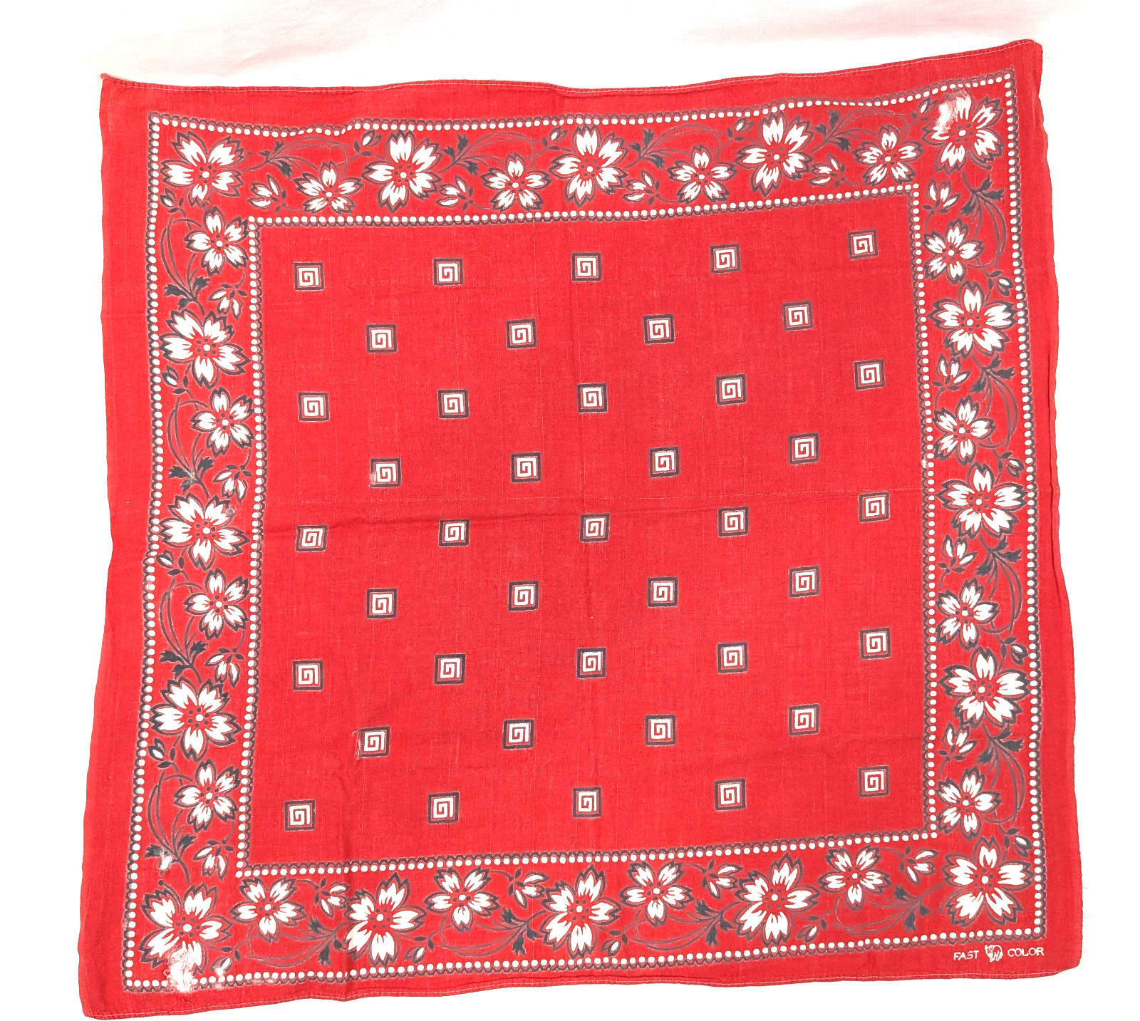 Fast Color Elephant Trunk Down Turkey Red Bandana Cotton 30s 40s Vintage