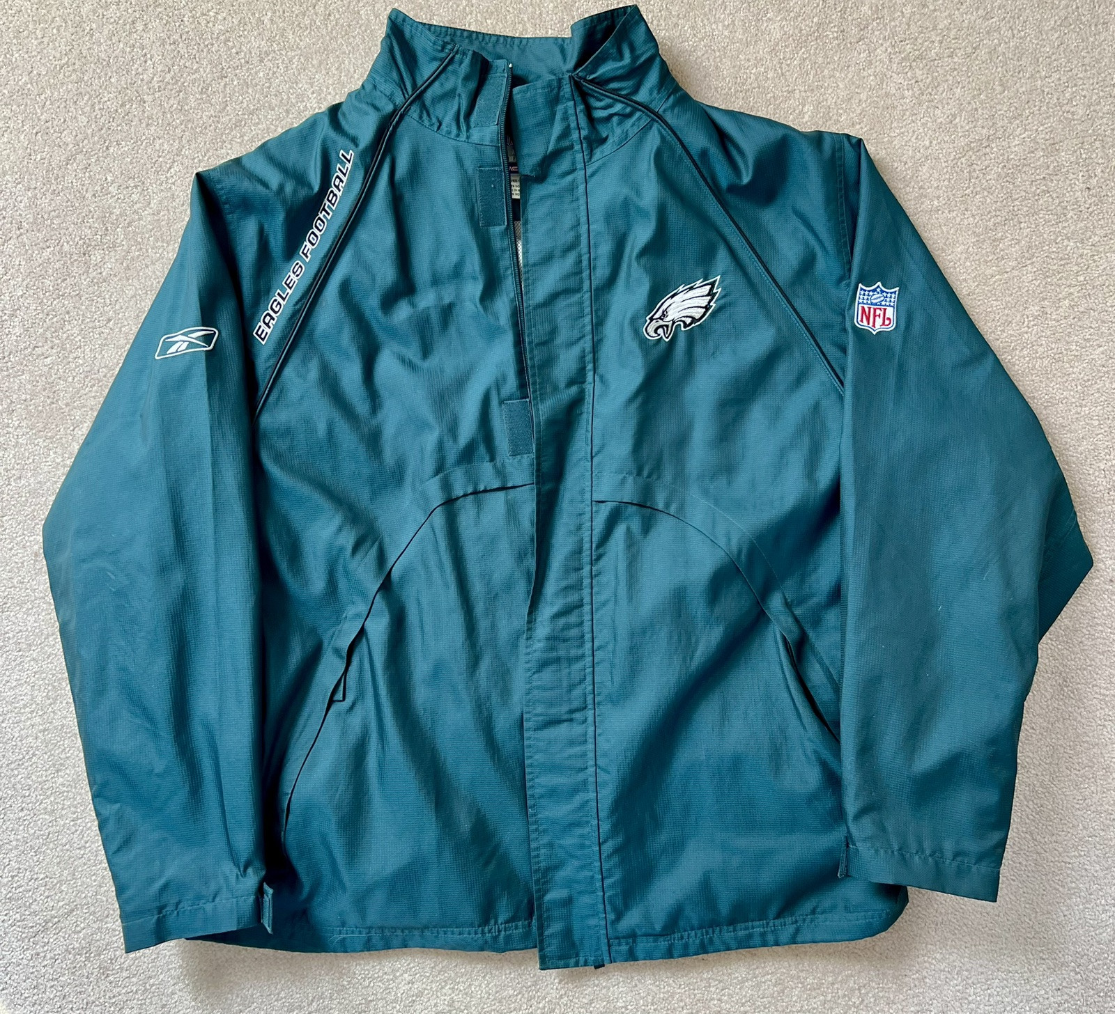 RARE Philadelphia Eagles On Field Team Apparel Jacket XL REEBOK NFL 2000’s 🦅🔥