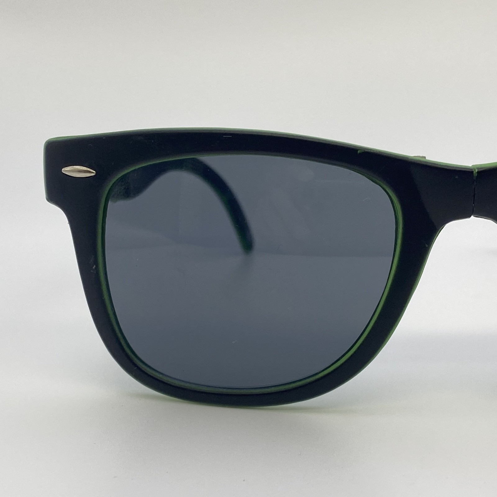 TOP SUNGLASSES HEINEKEN FOLD VINTAGE 80-90s WAYFARER ORIGINAL BEER COMMERCIAL