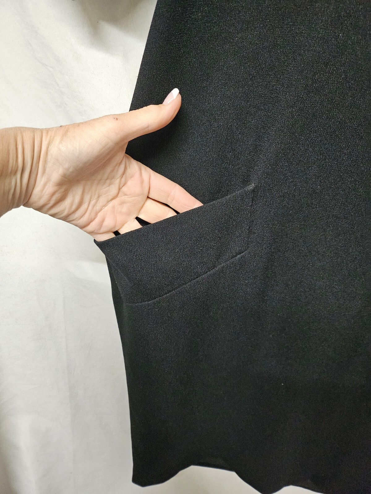 Bill Blass Dress Black Short Sleeve Size 6 – Elegent Black Dress Designer Dress