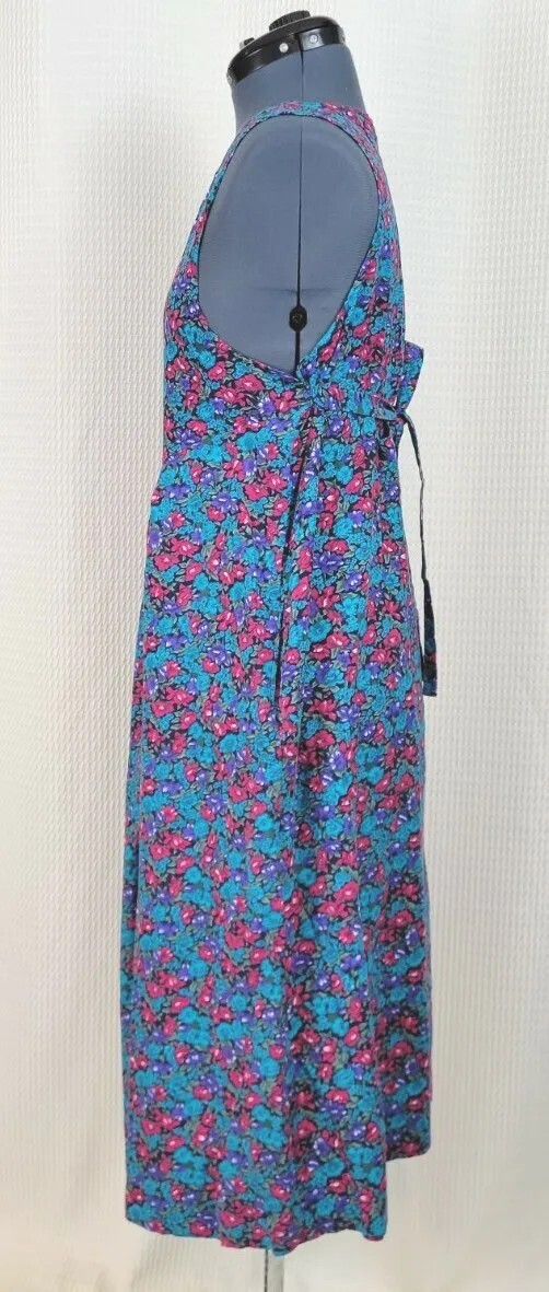 Vintage Cottagecore Black Jumper w Pink, Blue, Teal & Purple Florals Sz SML