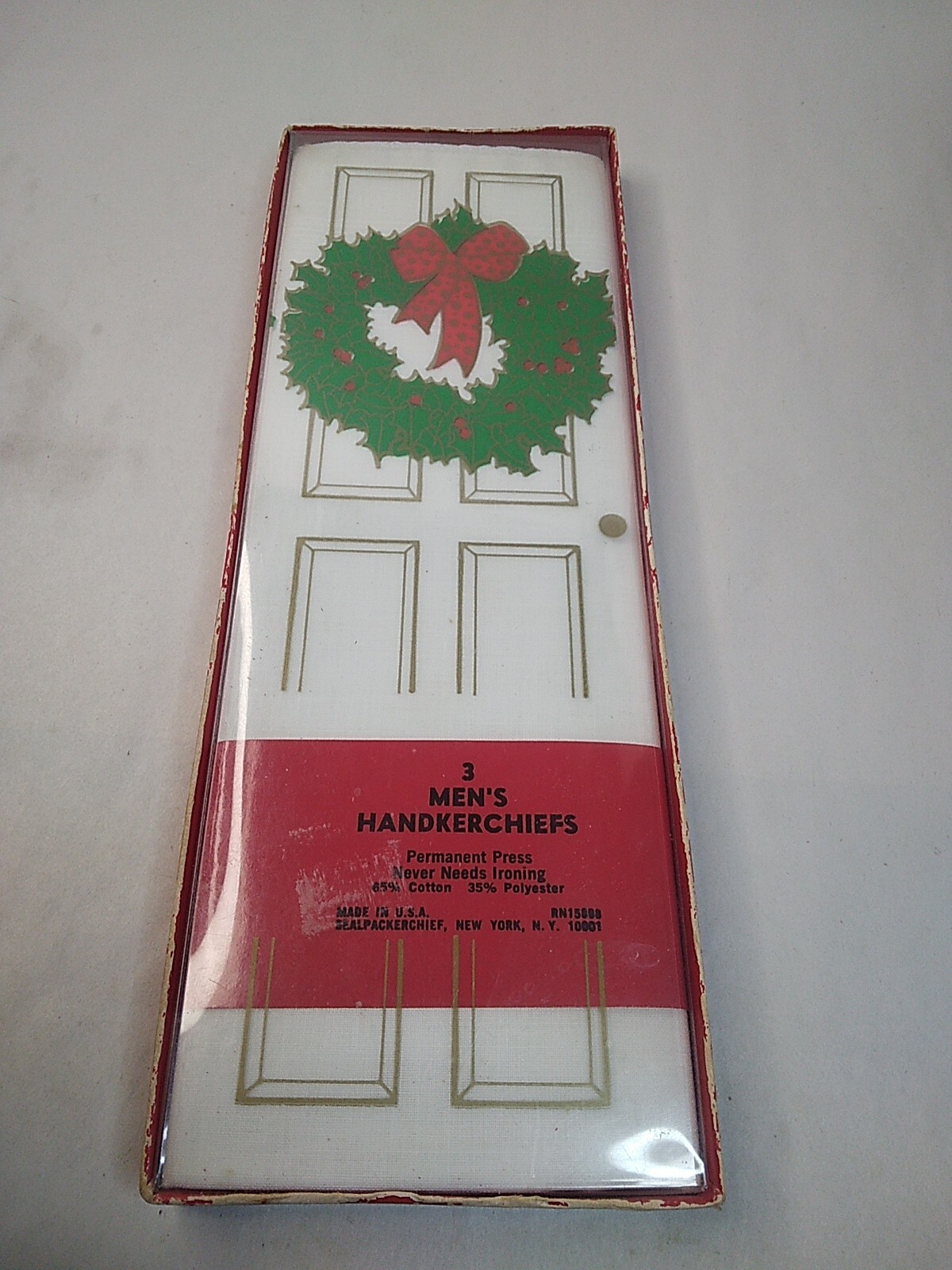 Vintage 3pc Men’s Handkerchiefs SEALPACKERCHIEF Christmas Packaging Cotton Blend