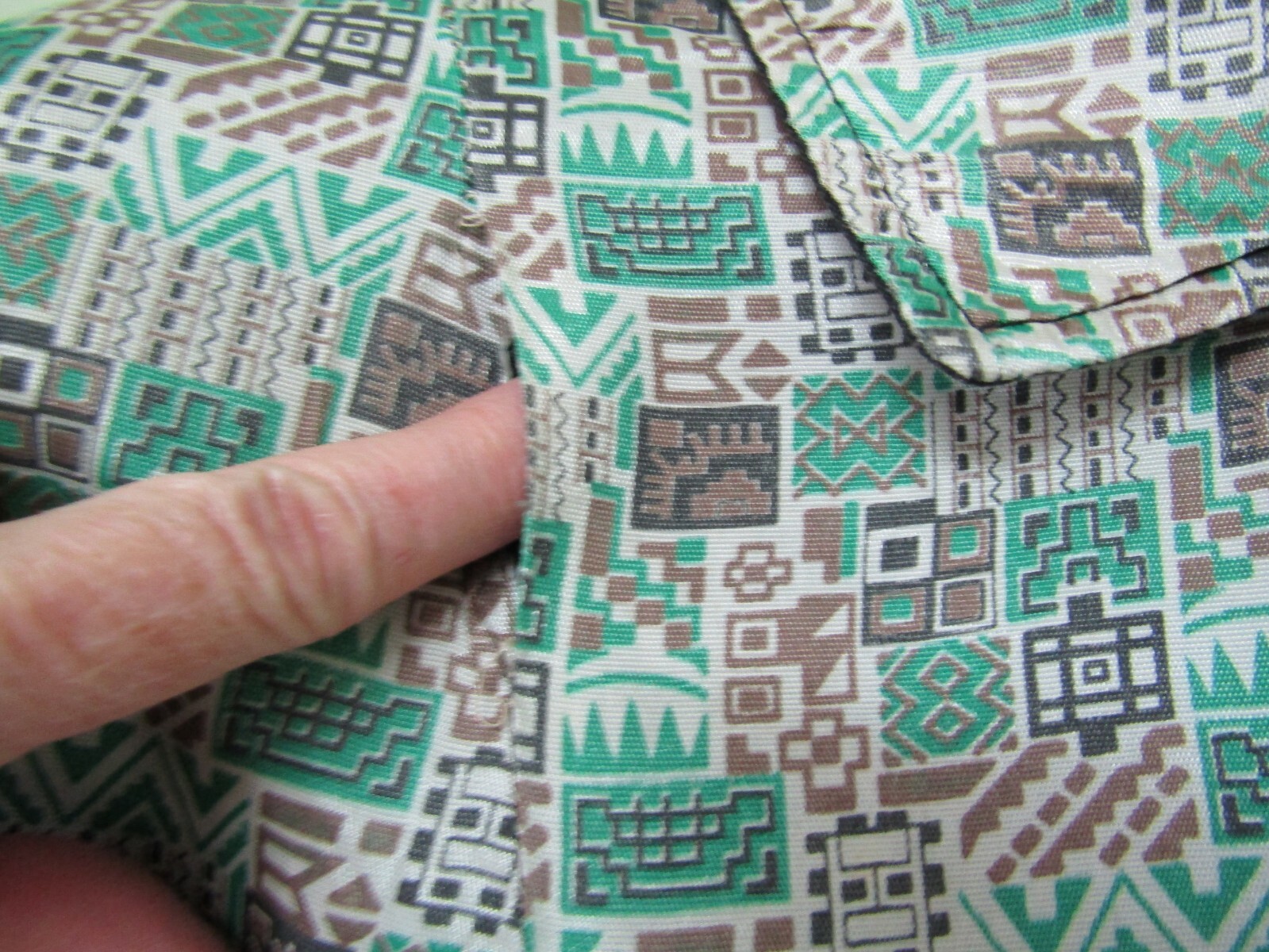 VINTAGE 1960’S REVERSIBLE LADIES COAT / 50″ BUST MEASURE