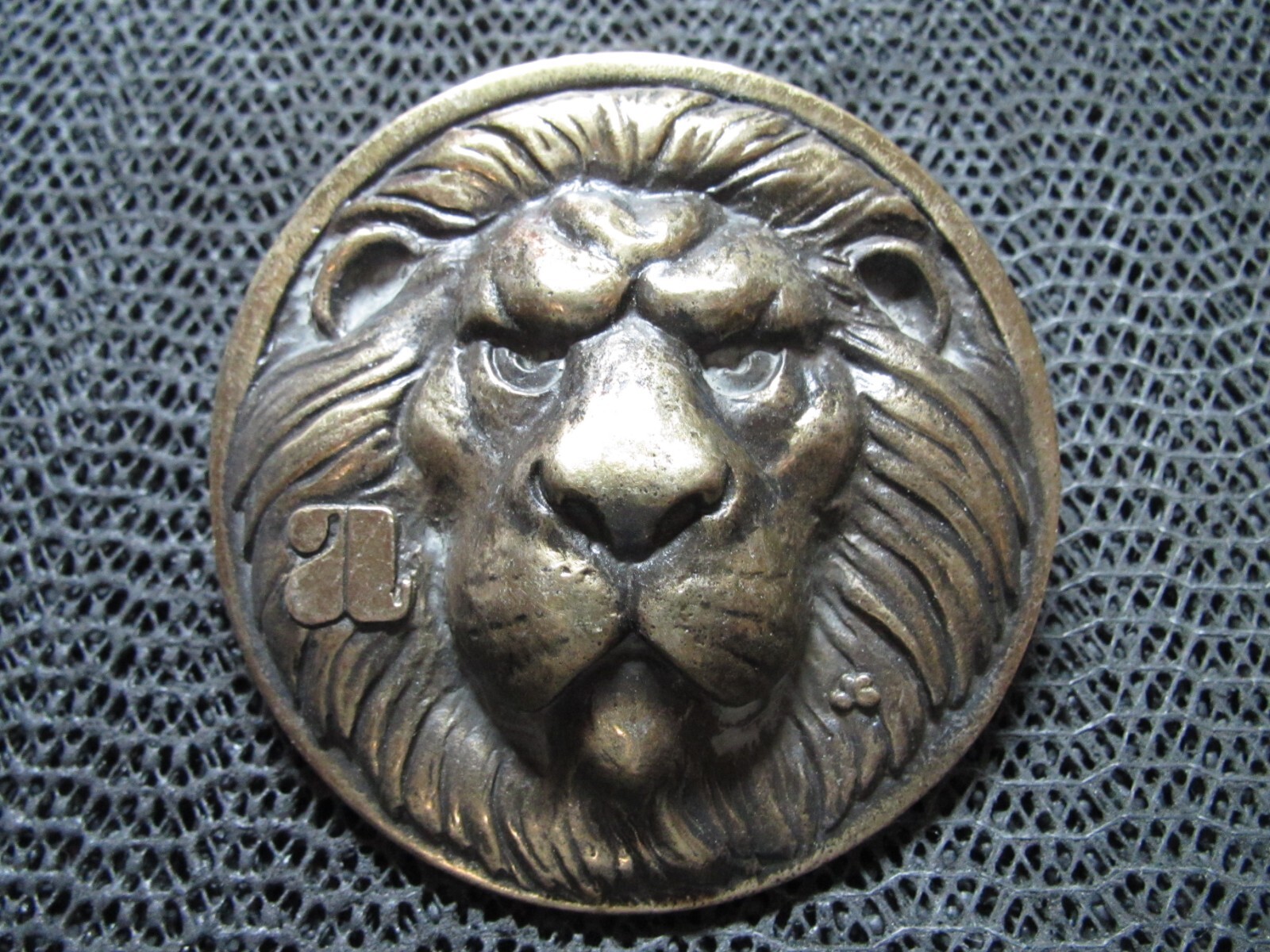 HEAVY LION FACE INITIAL A BELT BUCKLE! VINTAGE! RARE! SAIC! 1978! KING OF JUNGLE