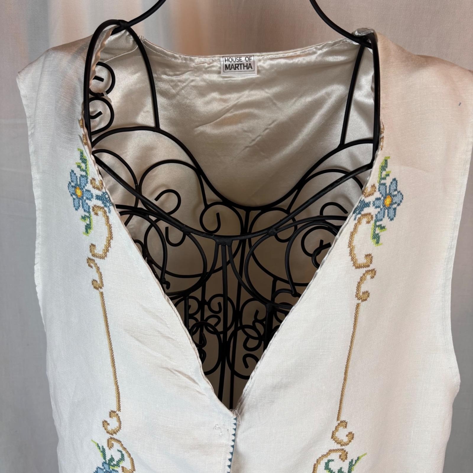 Vintage Floral Cross Stitch Embroidered Wht Linen Vest Handmade Upcycled Sz S