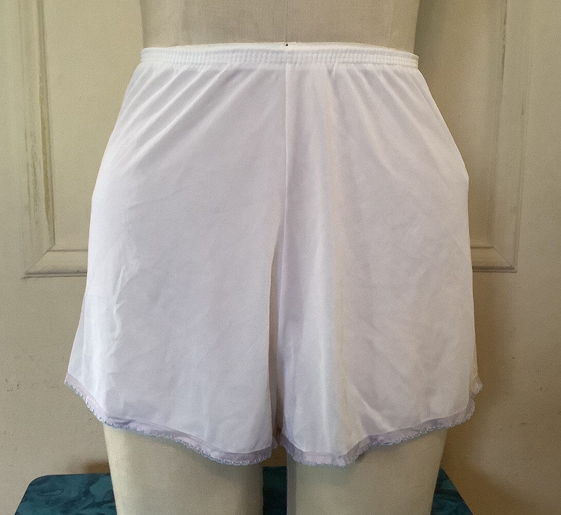 Vintage Nylon Tap Panties Purple Ribbon Trim Pillow Tab Granny Bloomers Sz Small