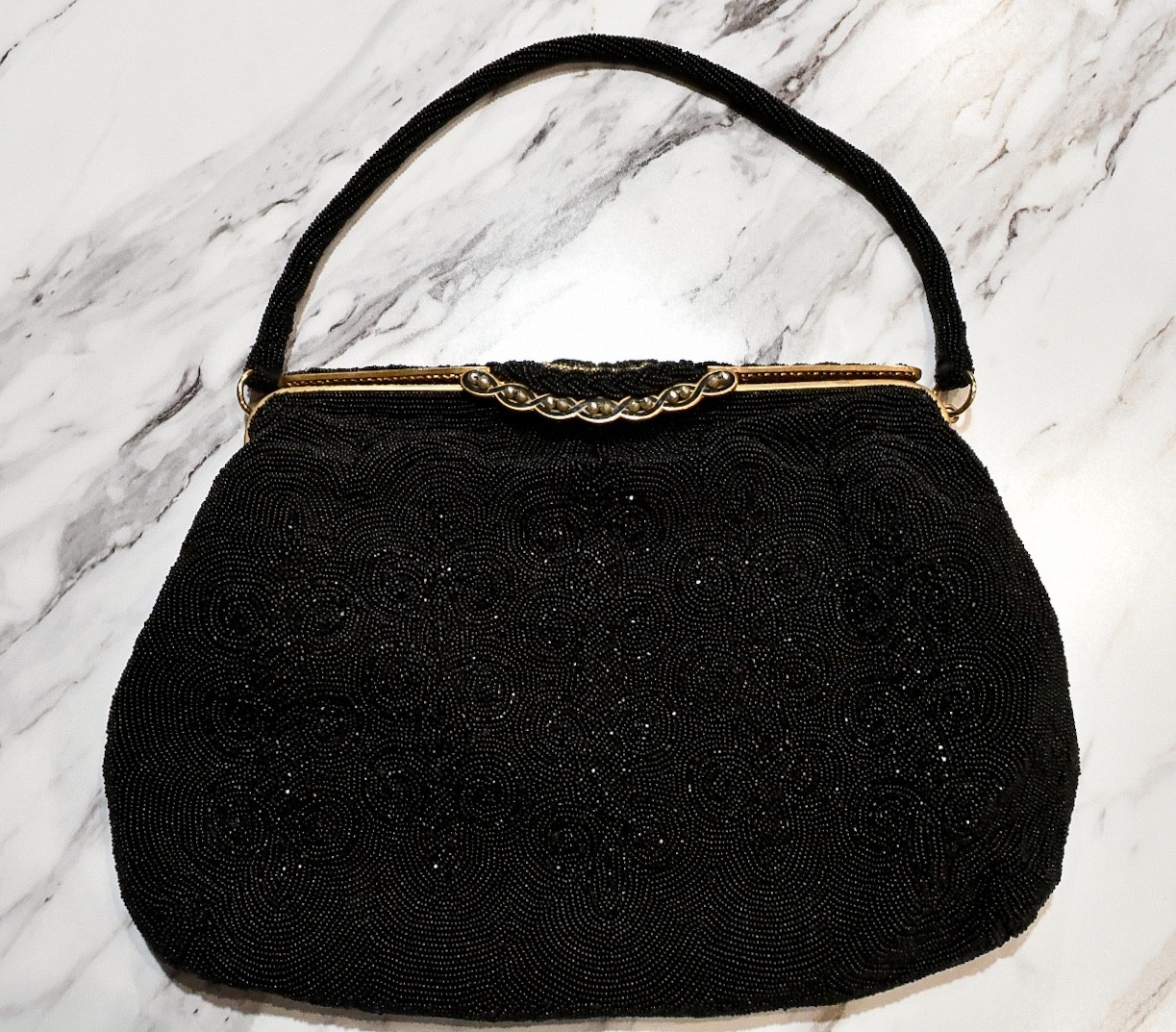 Vintage Sagil Paris 242 Rue De Rivoli Hand Made Black Beaded Purse