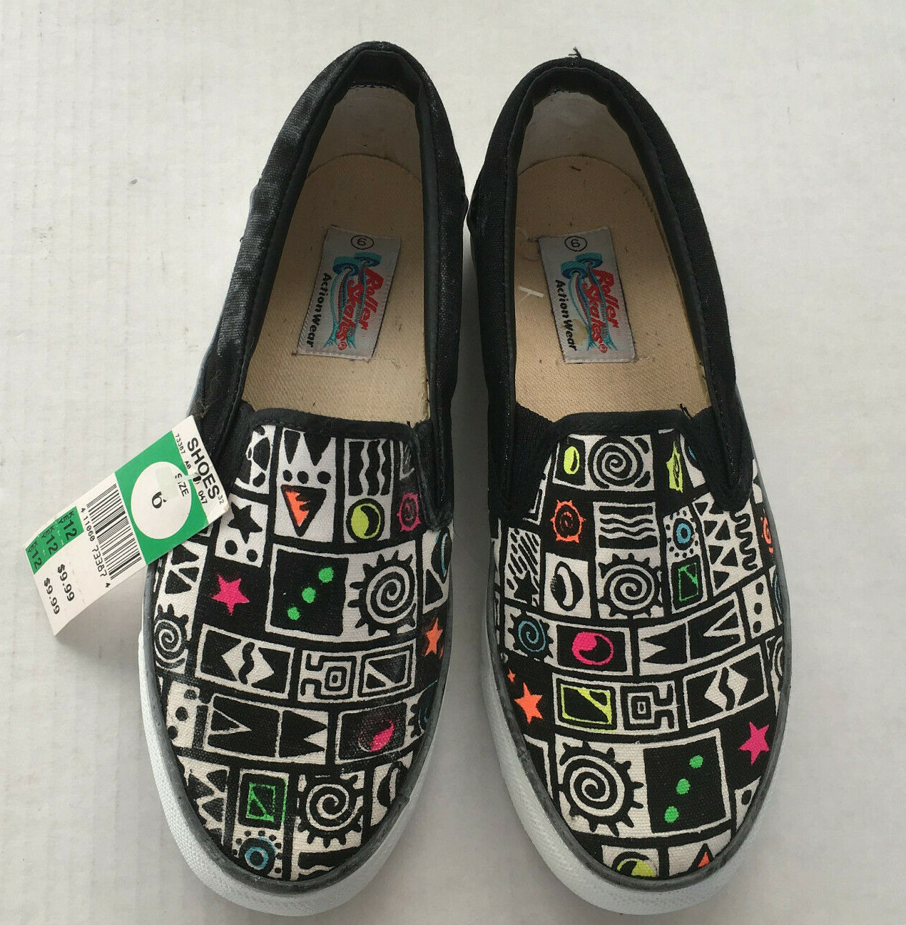 Skater VTG canvas slip on shoes black with black white neon graphics