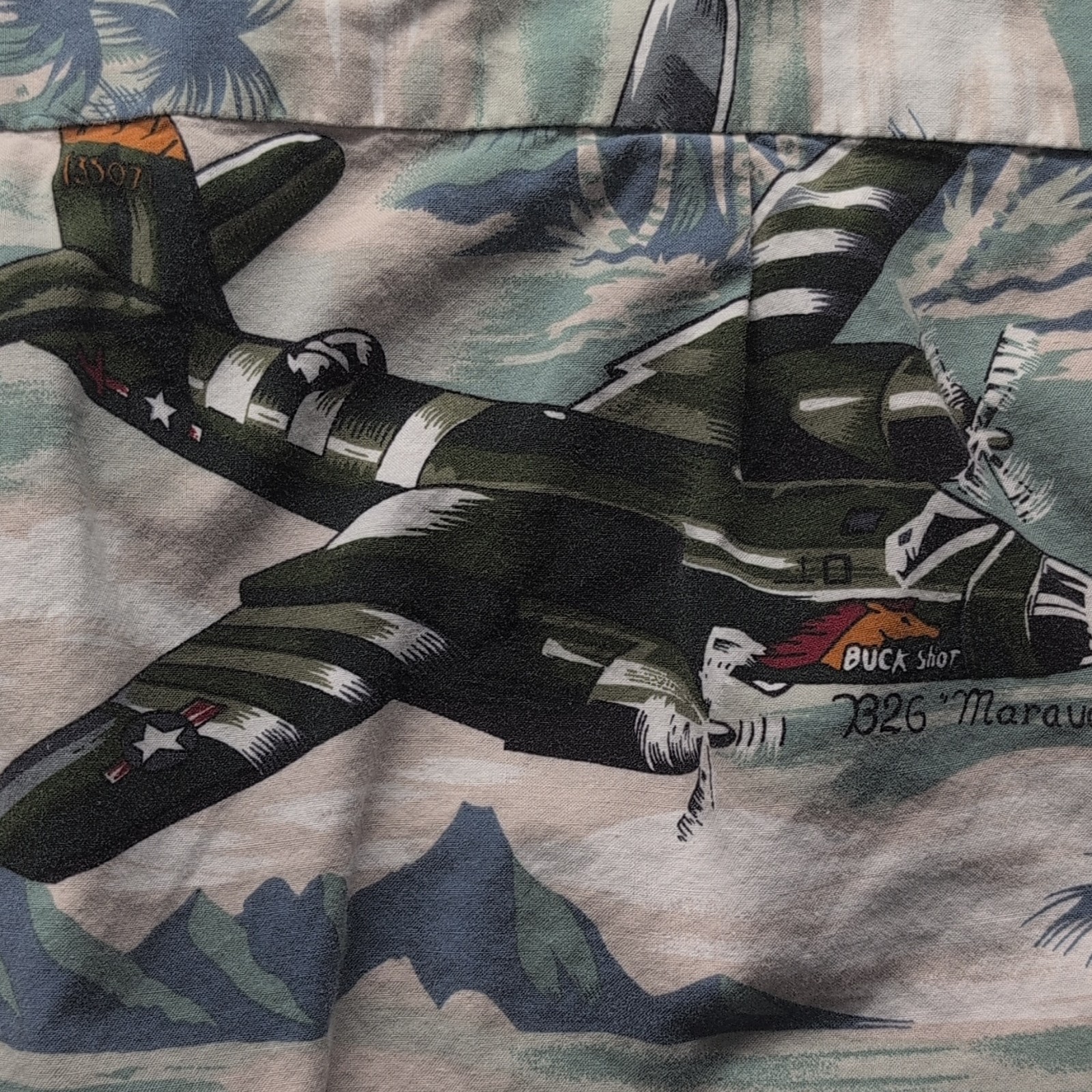 Kalaheo Men’s Large WWII Bomber Plane Hawaiian Shirt Made In USA Cotton Rayon L
