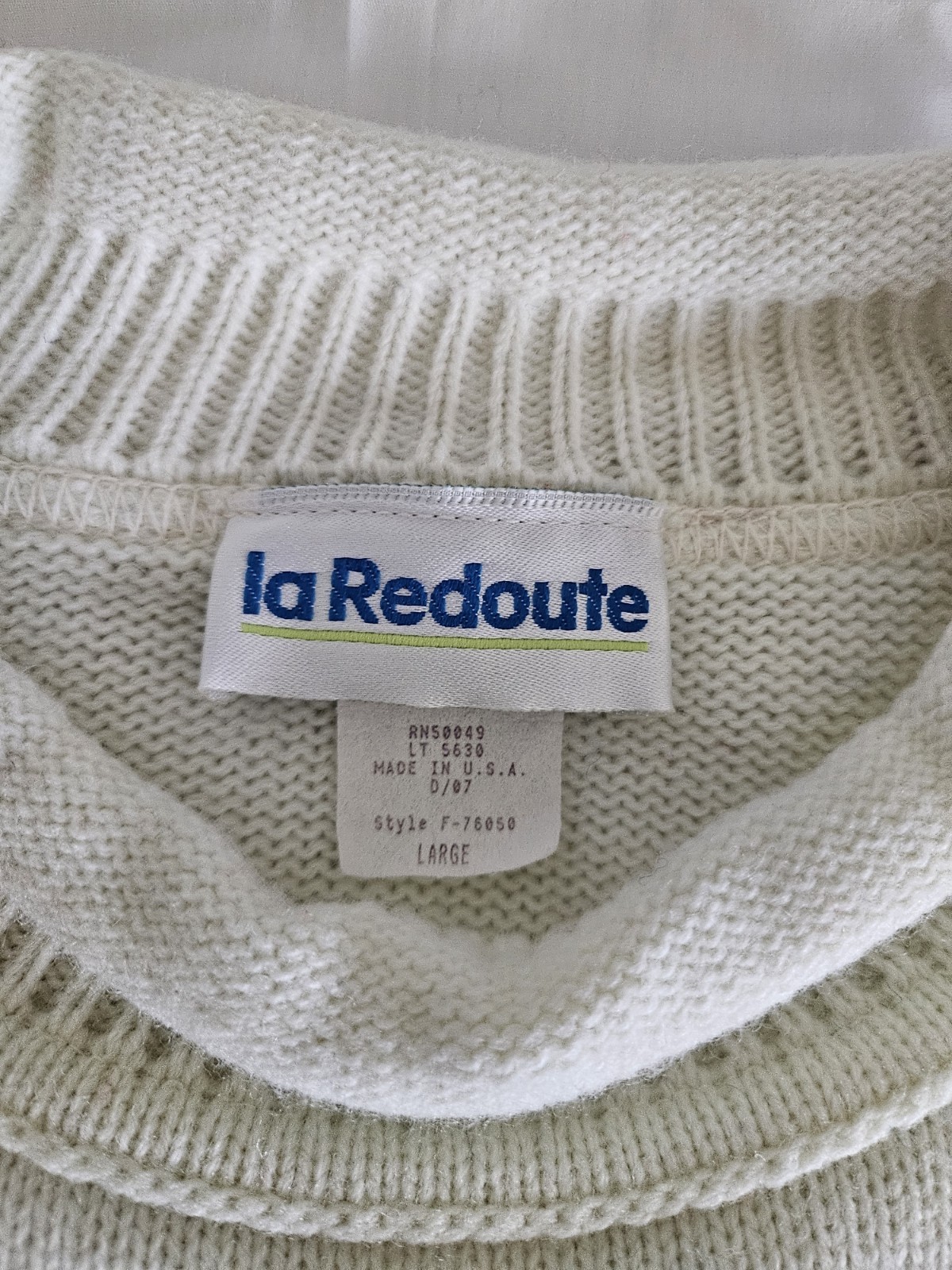 Vintage Cable Knit Womens Sweater 1980s Size Large Made In USA Ecru/off white.