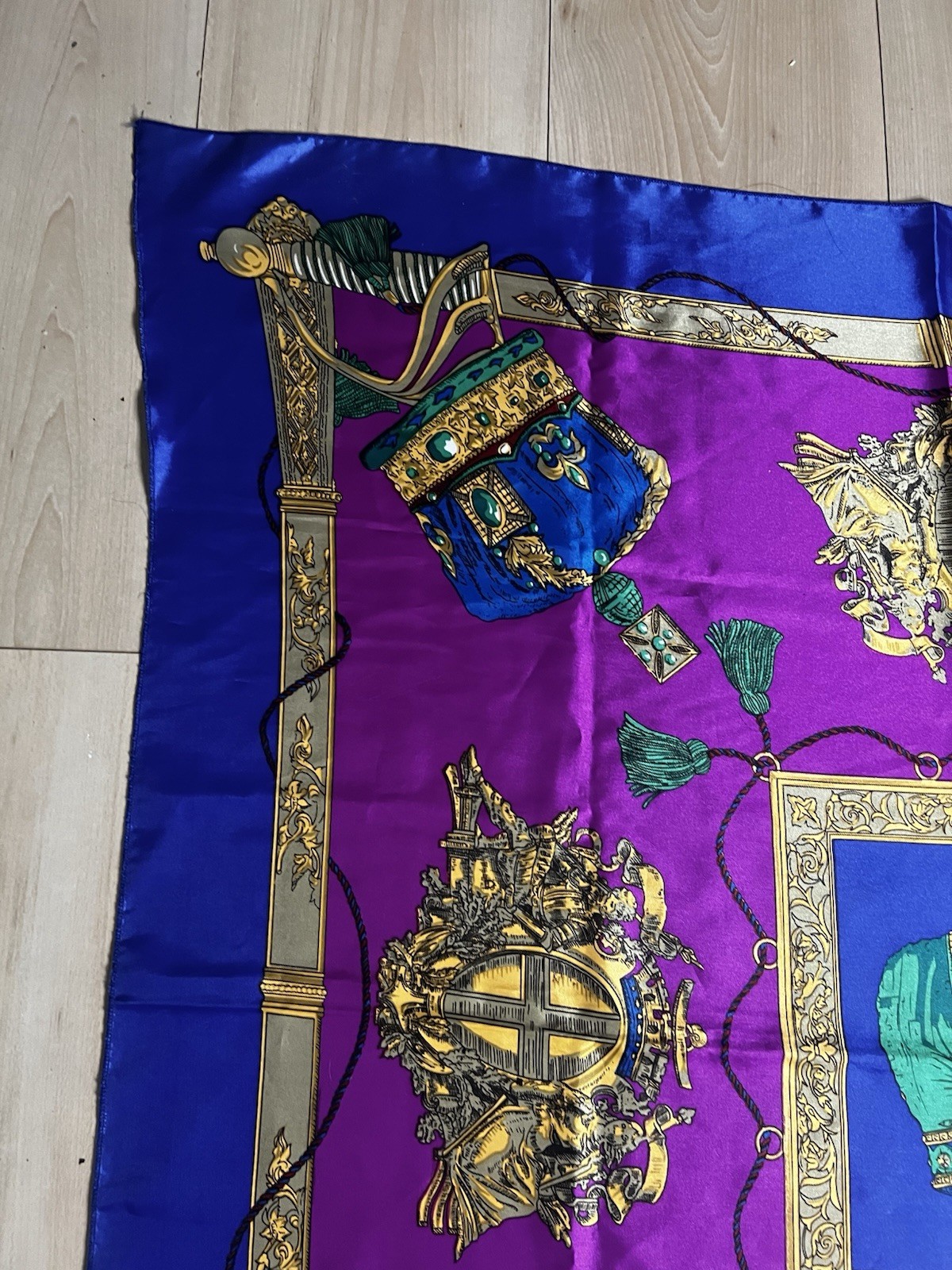 Retro scarf Royal Crown Mid Century 60s 70s Purple Blue Gold Green