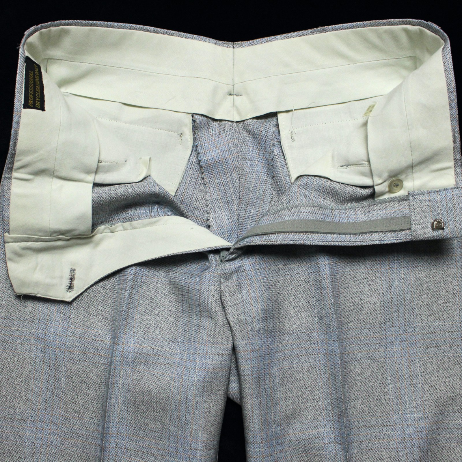 Near Mint Vintage 1970s Light Blue Plaid 3-Piece Suit w/ Vest from Greene’s 37L