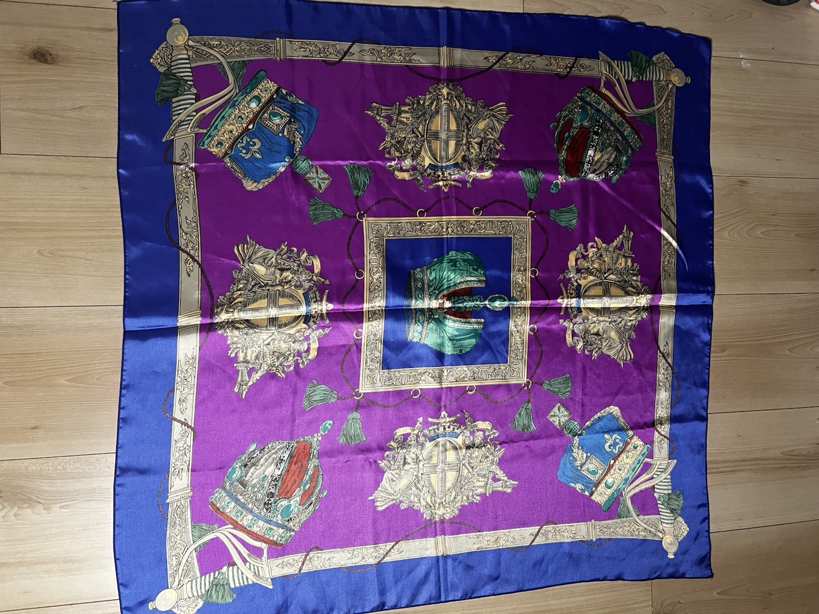 Retro scarf Royal Crown Mid Century 60s 70s Purple Blue Gold Green