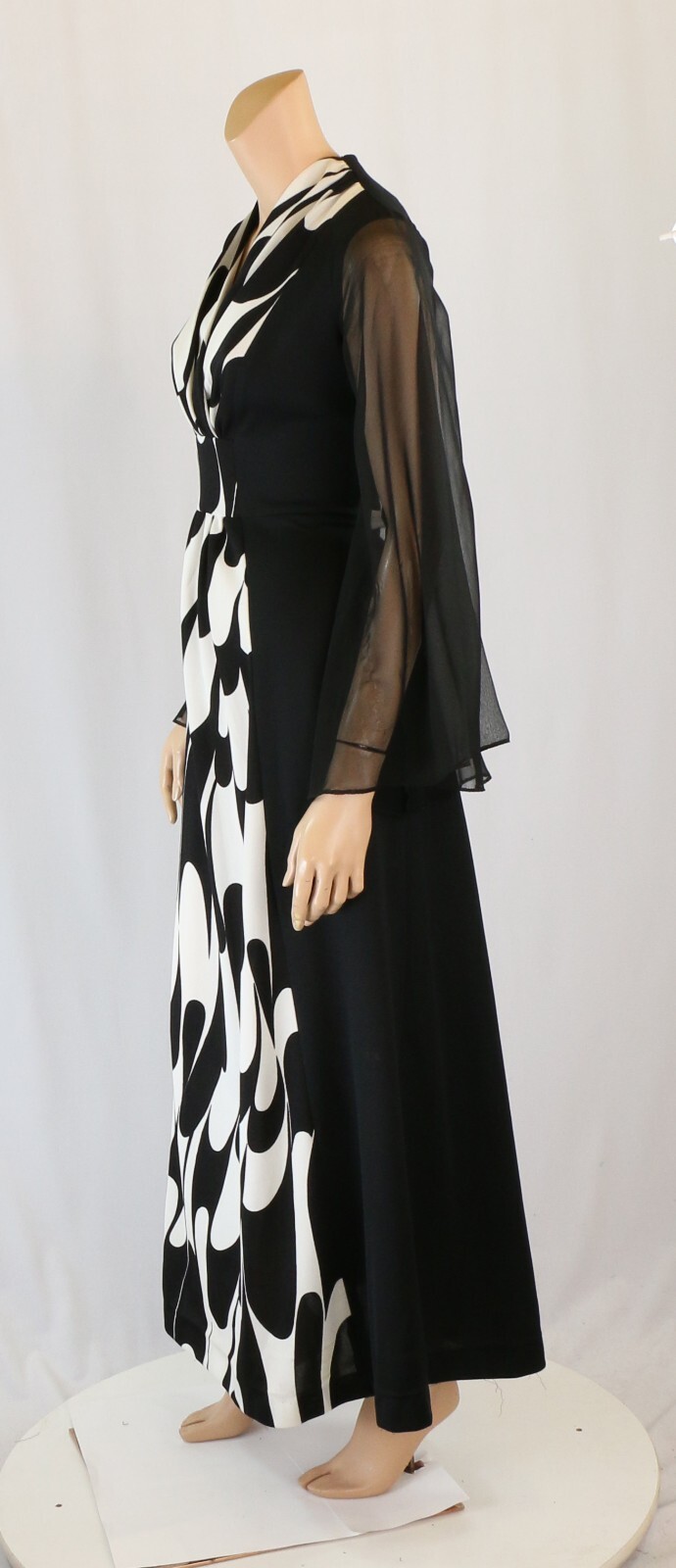 Unbranded Vintage 60s 70s Black & White Mod Maxi Dress size 5/6