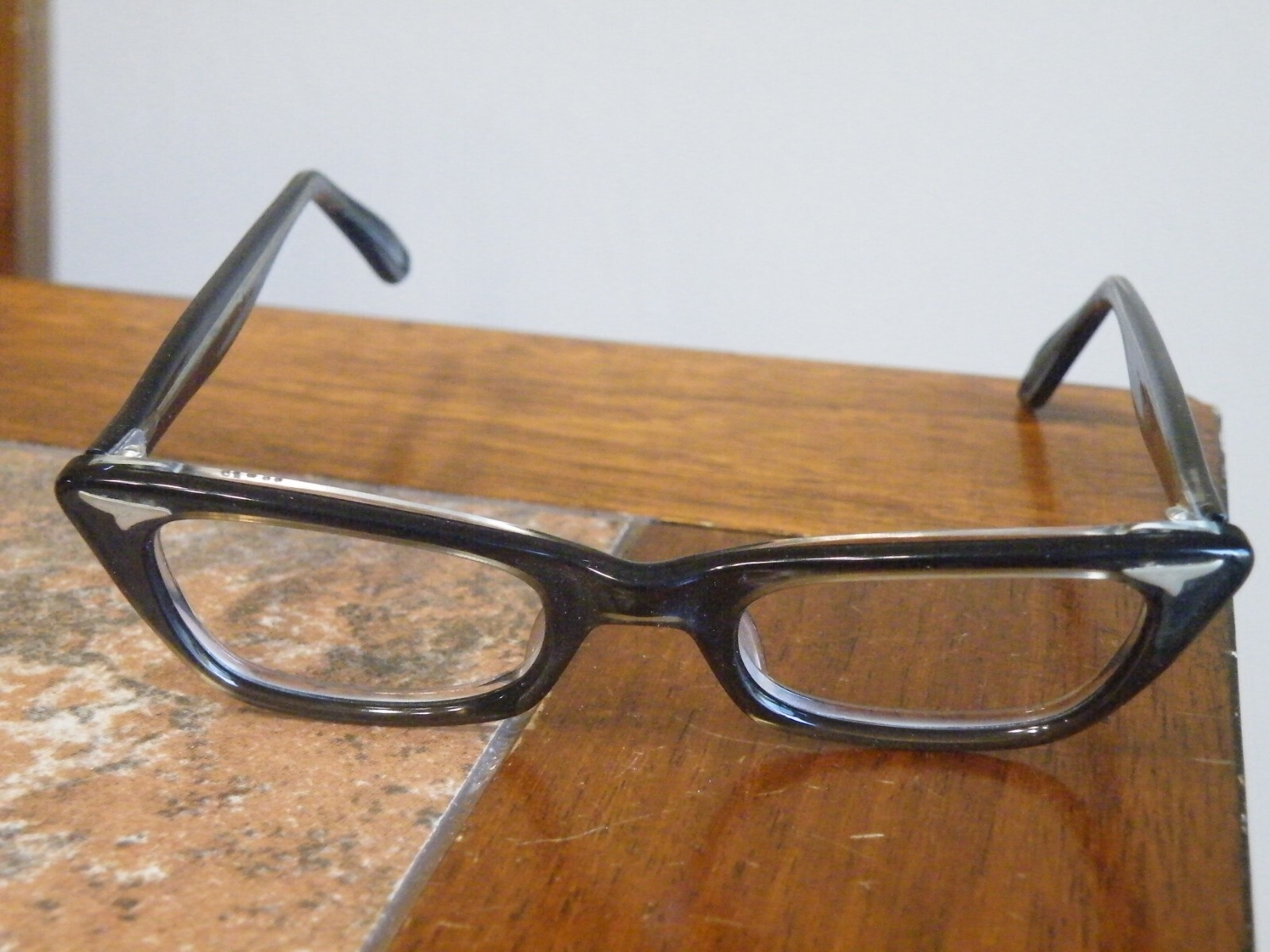 Vintage SWAN Eyeglass Frame 44/20 NO LENSES 5-1/4 FREE SHIP