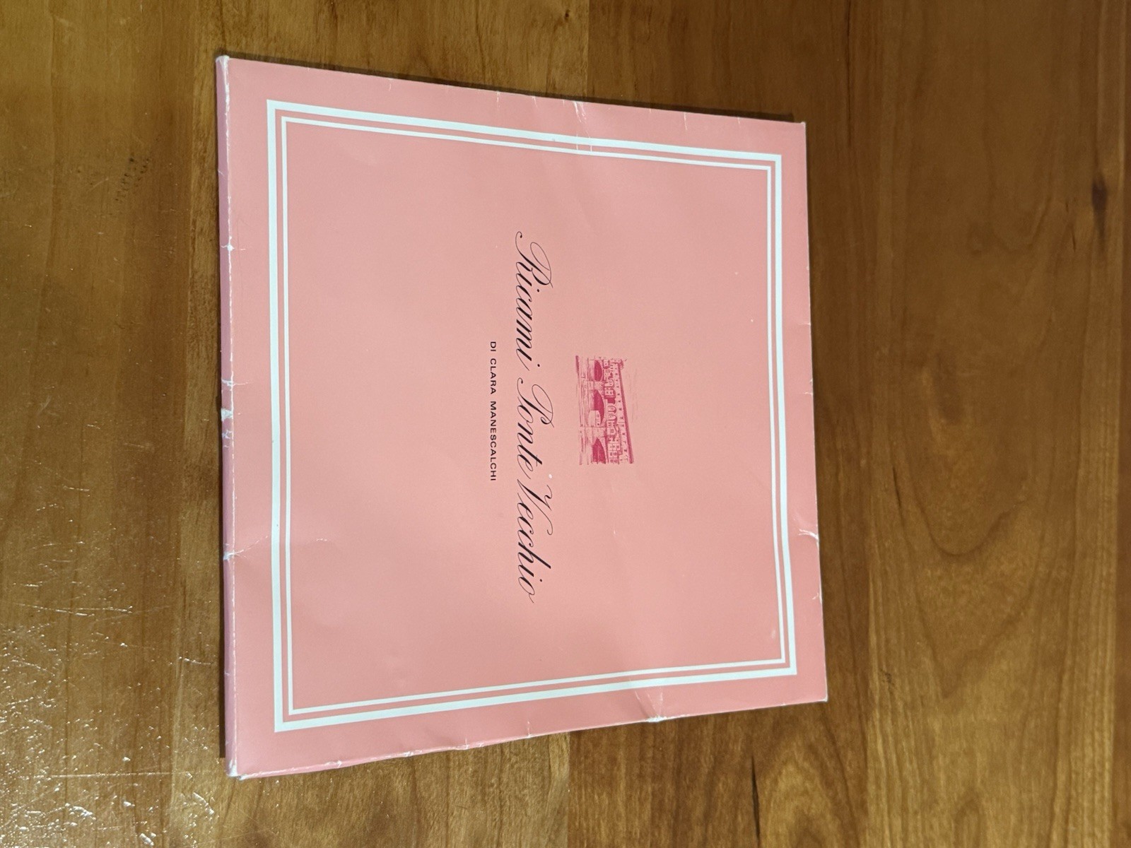 Vintage Ricami Ponte Vecchio Di Clara Manescalchi handkerchief Florence Italy