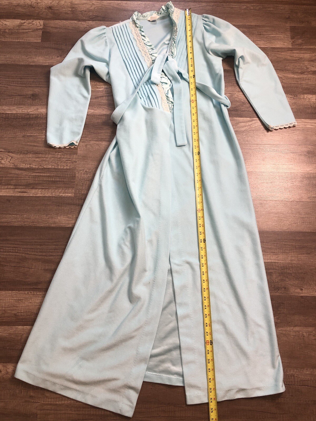 Tiffany Loungewear Robe Womens Small Blue Lace Lined Polyester Belted Vintage